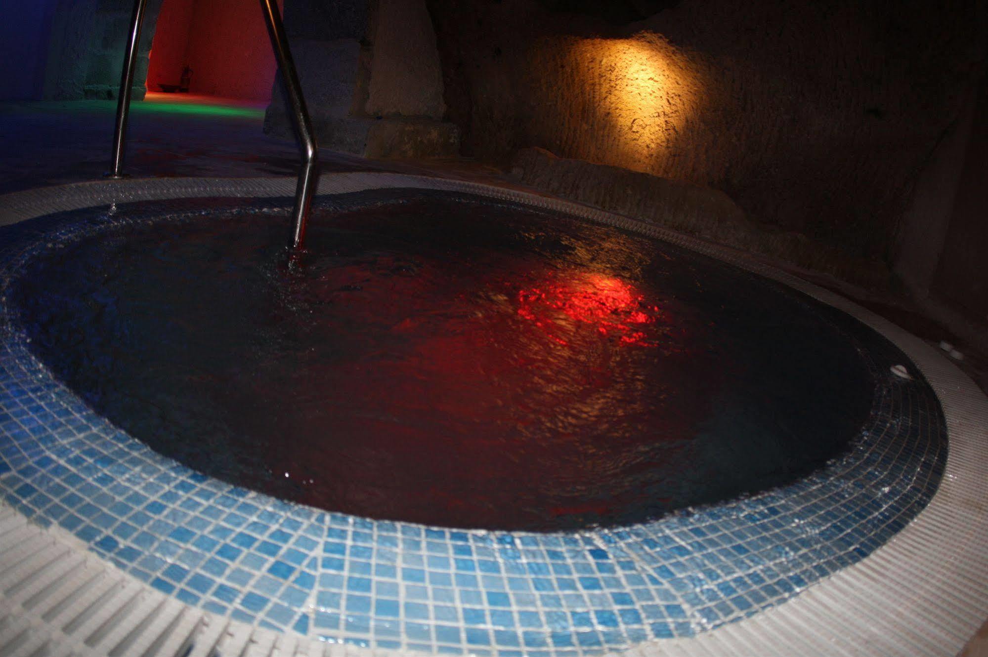 Cappa Cave & 3* Ulasli (Nevsehir)