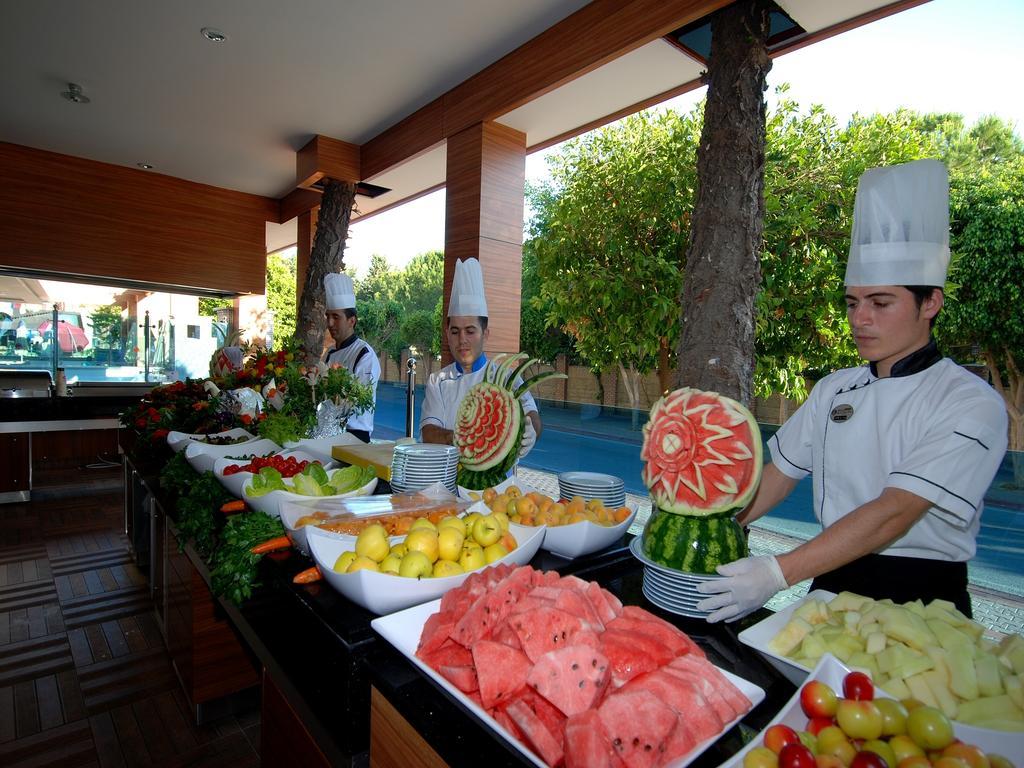 Hotel Grand Zaman 4*