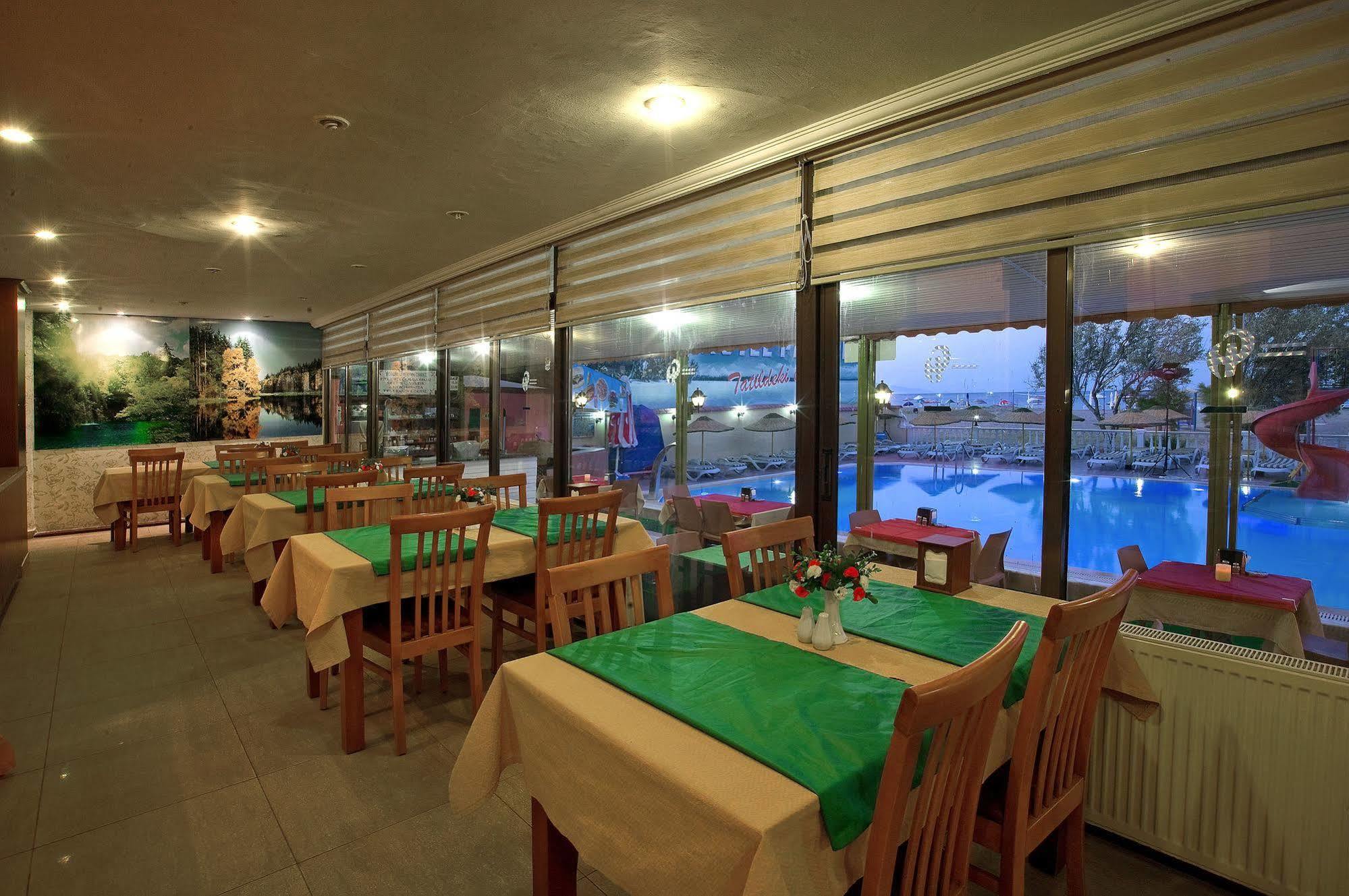 Palmera 3* Sarimsakli