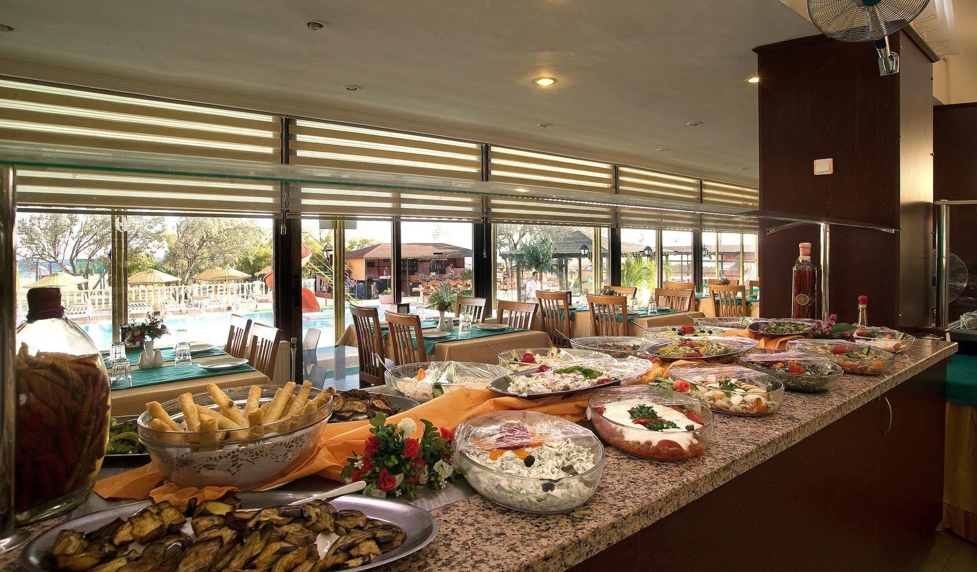Palmera Hotel 3*