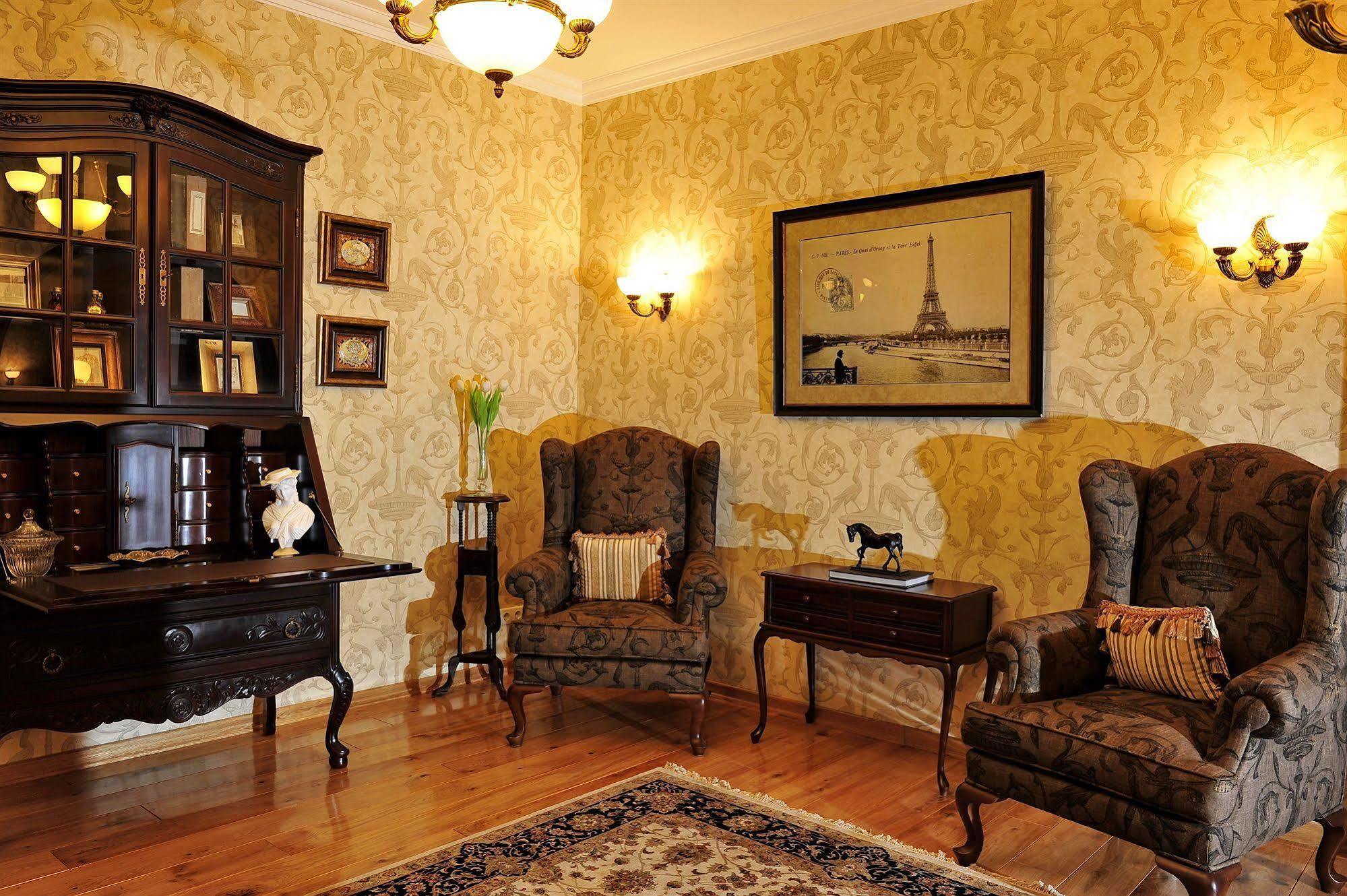 Augusto Boutique & Hotel