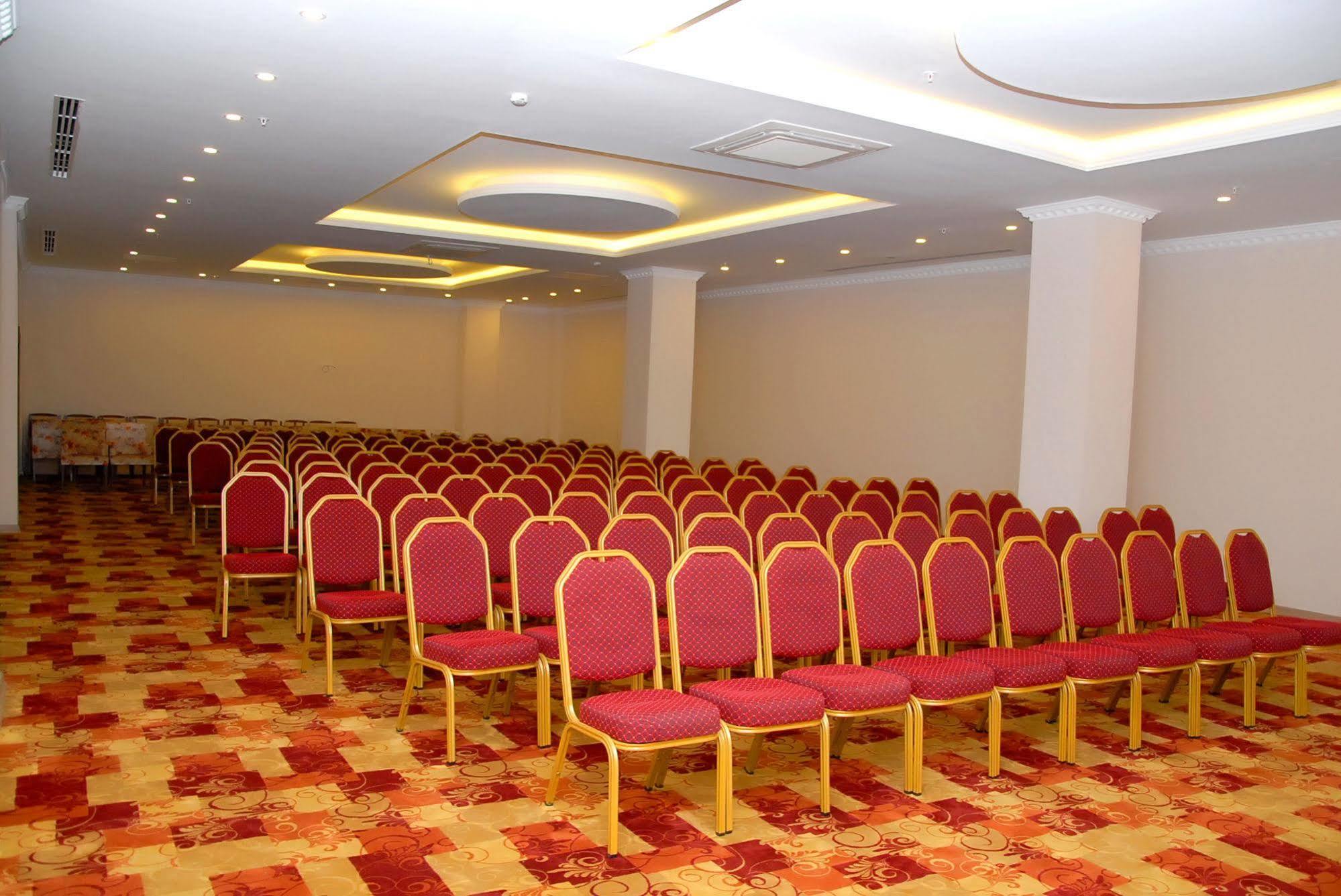 Hotel Dream 4*