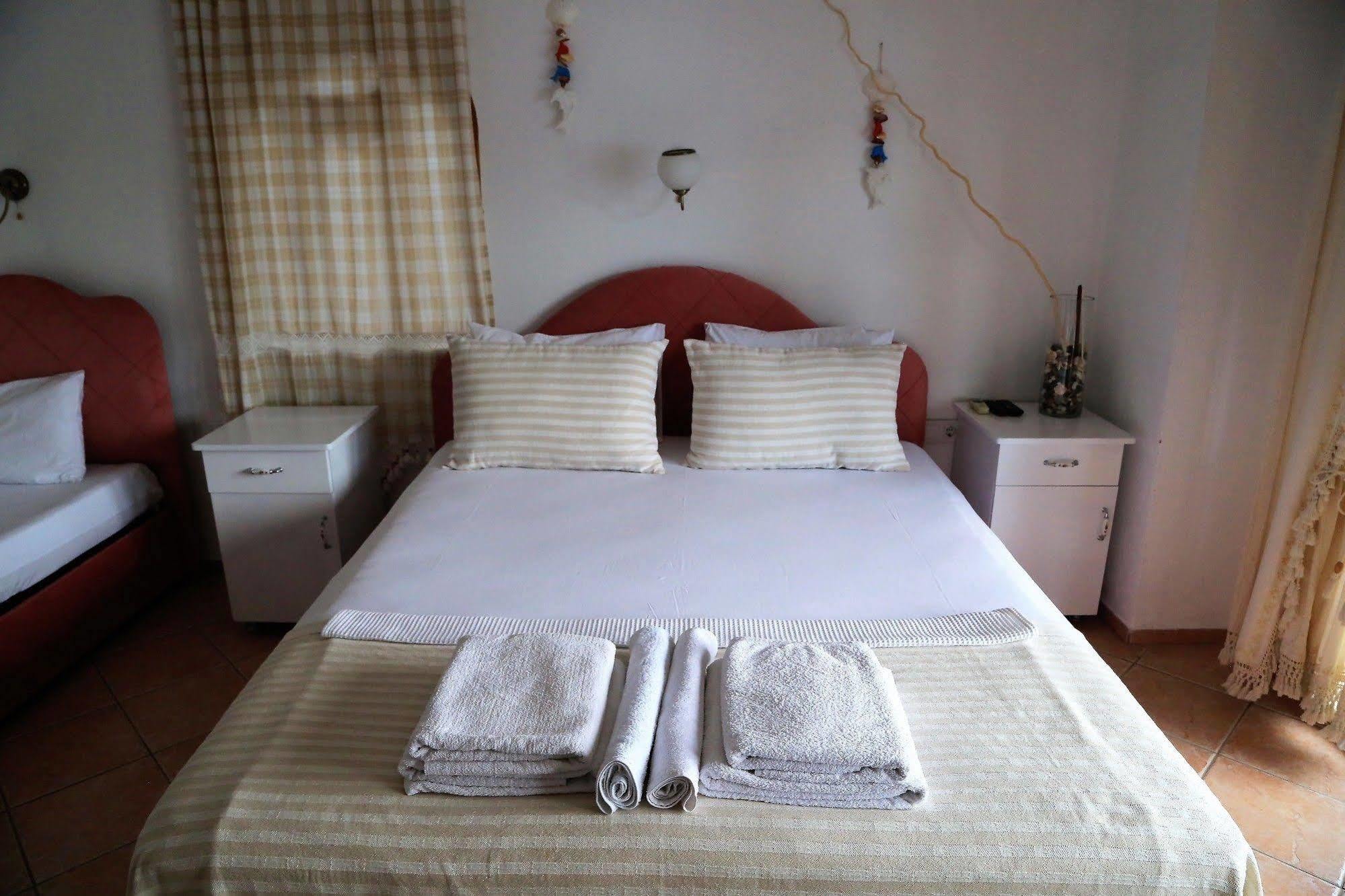 Dolphin 3* Selimiye (Aegean)