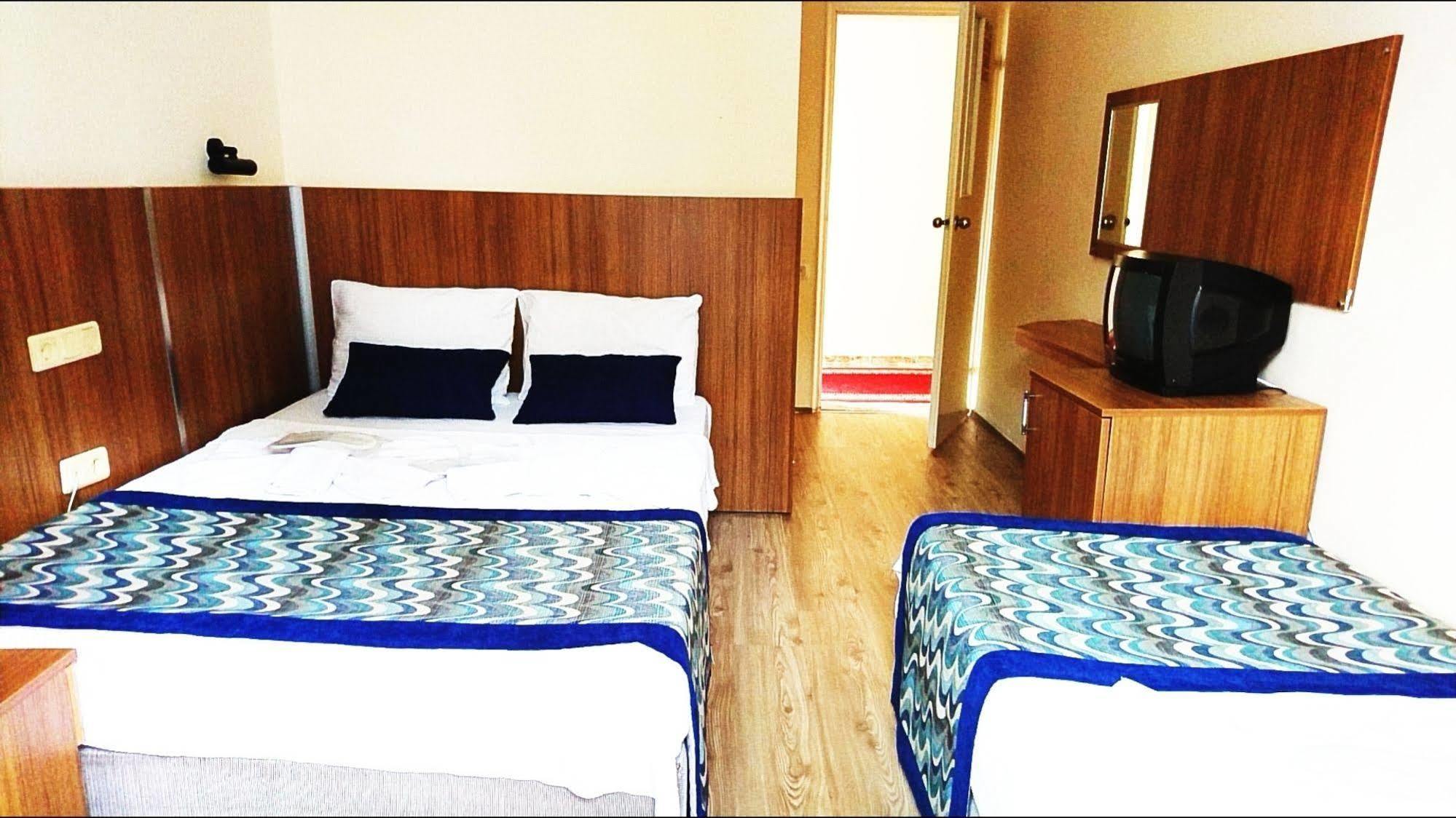 Hotel Royal 3*