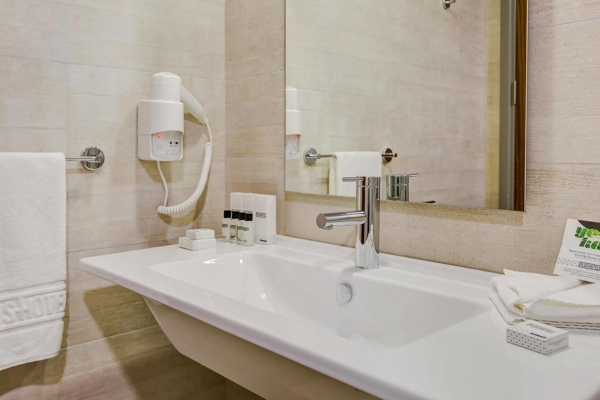 Bostanci Atasehir 3*