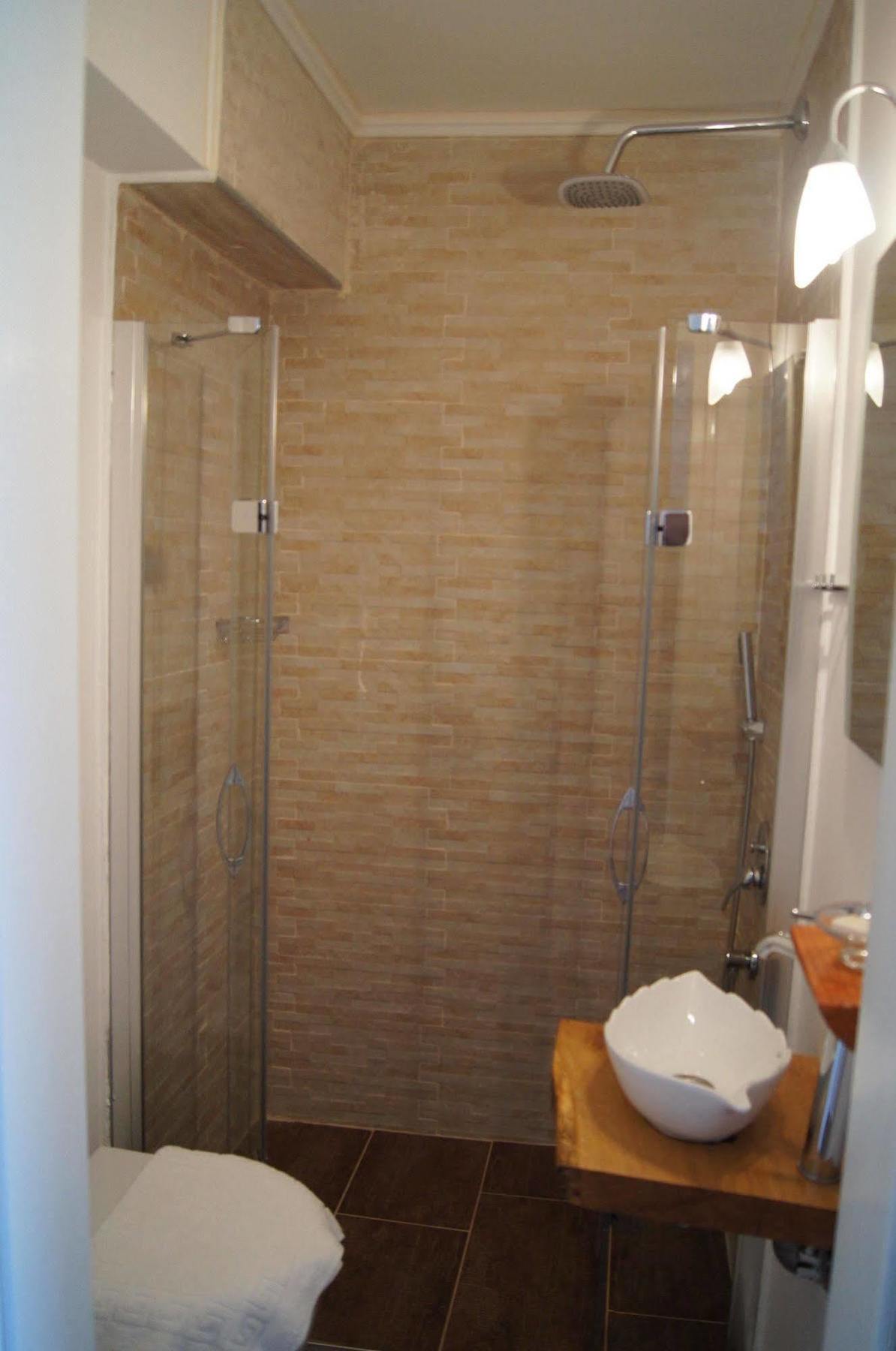 Pataros Hotel 2*