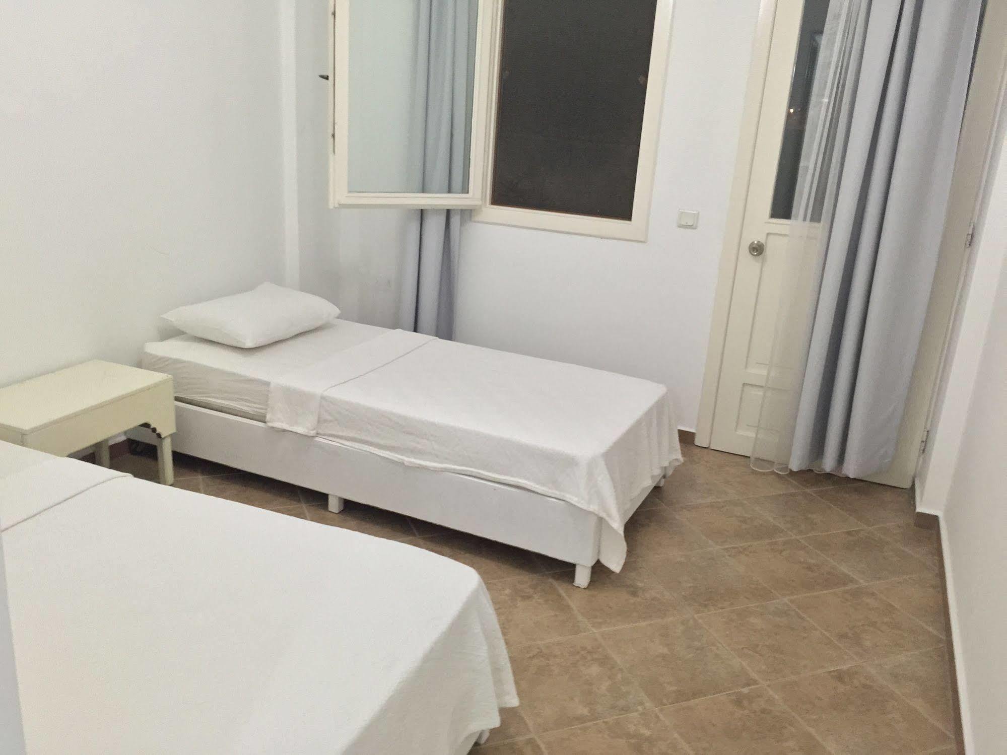 Hotel Pataros Hotel 2*