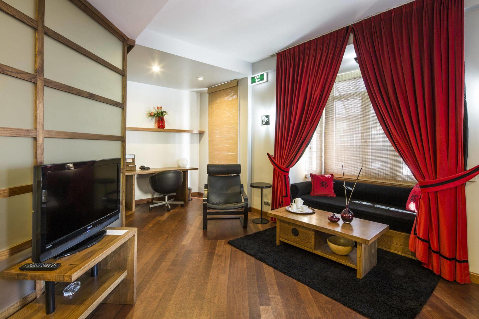 Taxim Residences