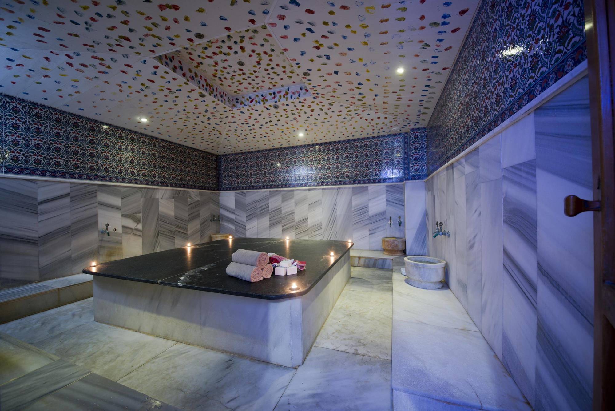 Hotel Mc Mahberi 4*