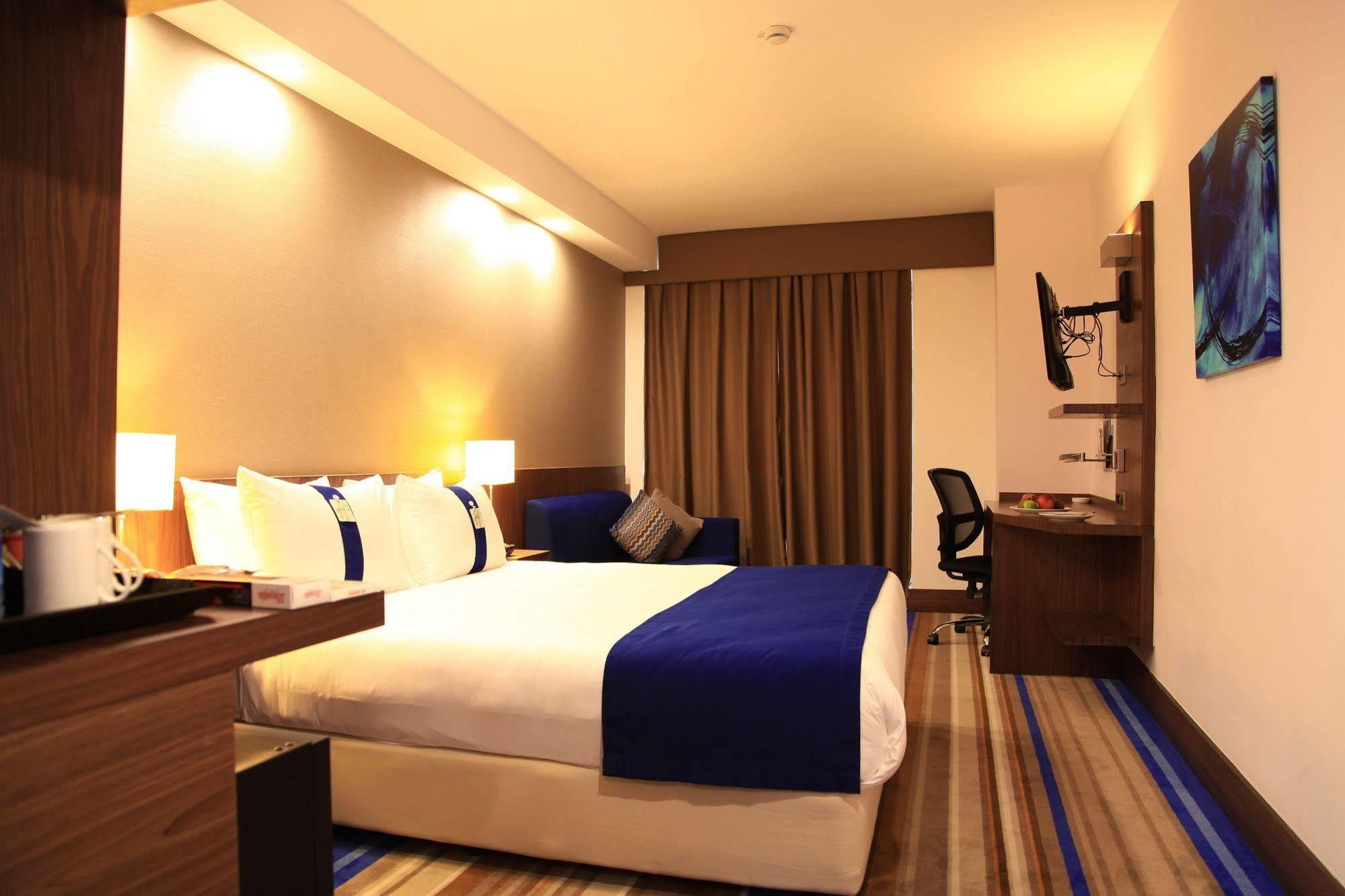 Liv Hotel