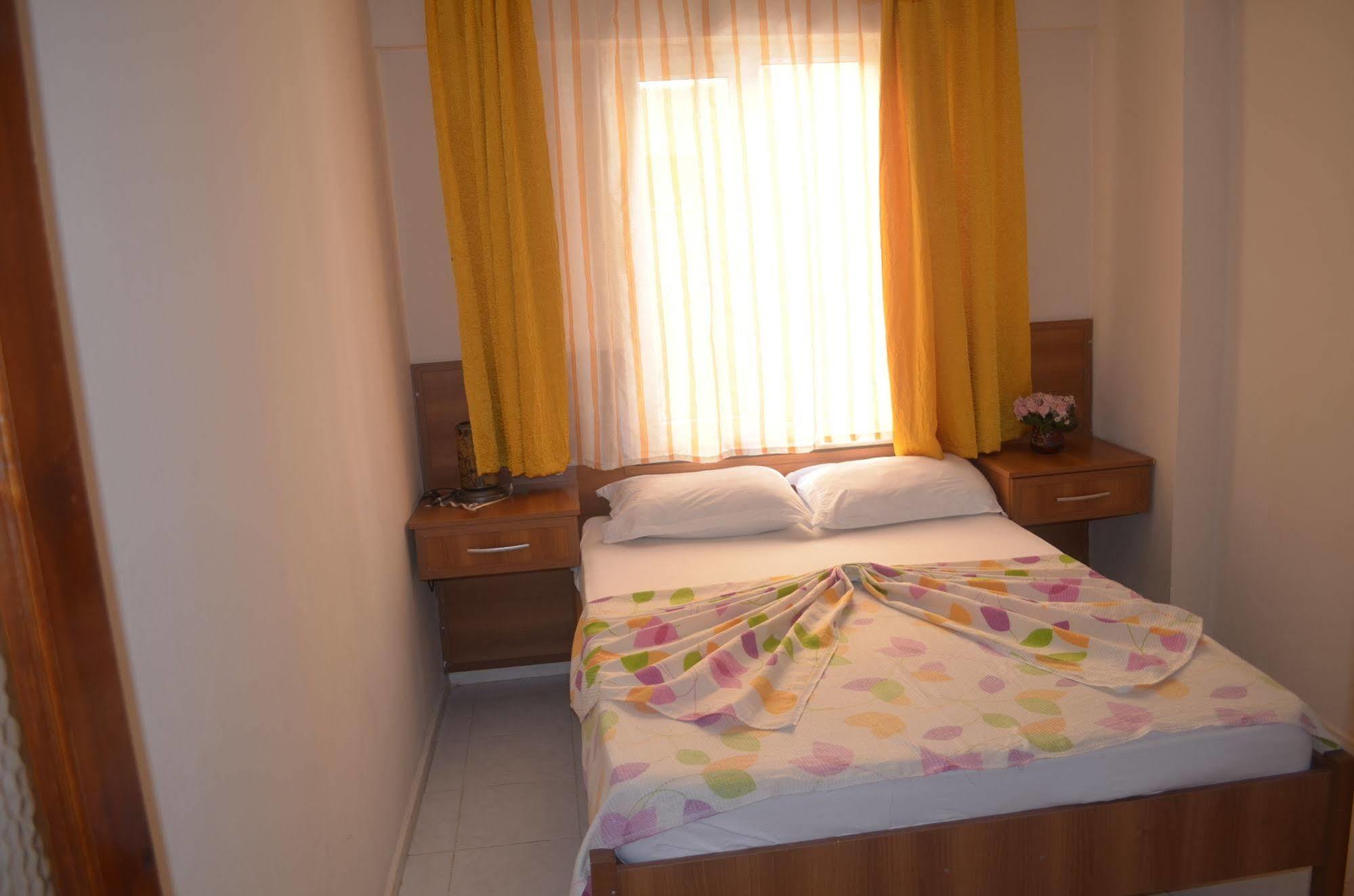 Aparthotel Ahmeda 2*