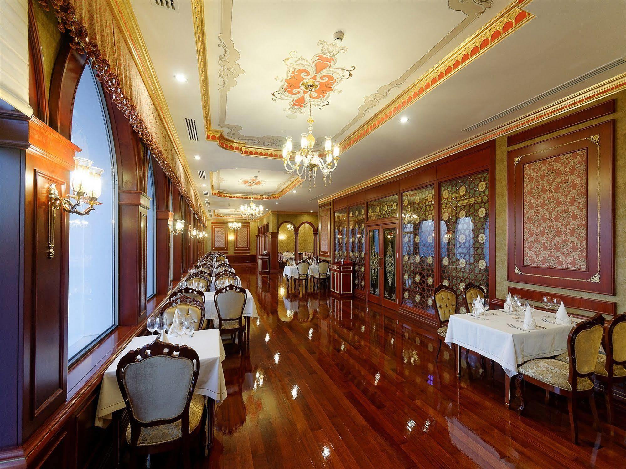 Hotel Meyra Palace