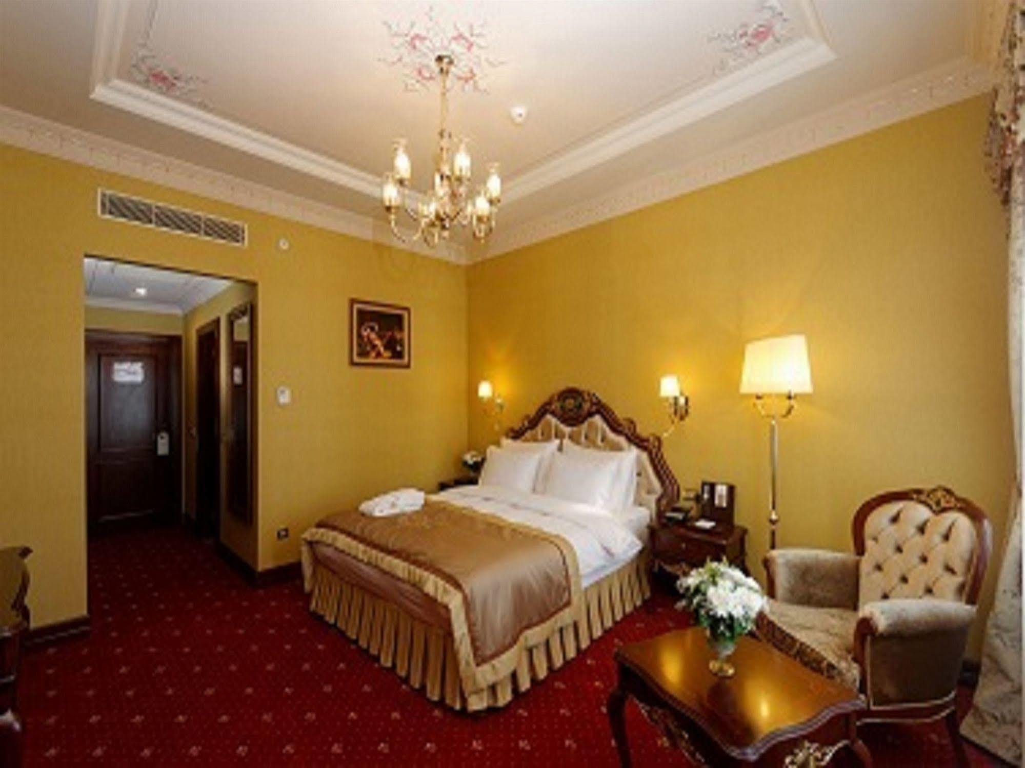 Hotel Meyra Palace 5*