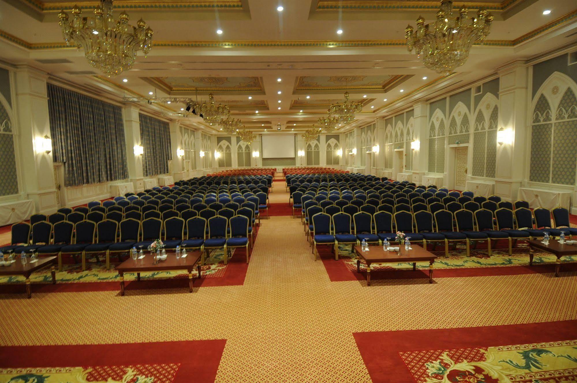 Meyra Palace 5*