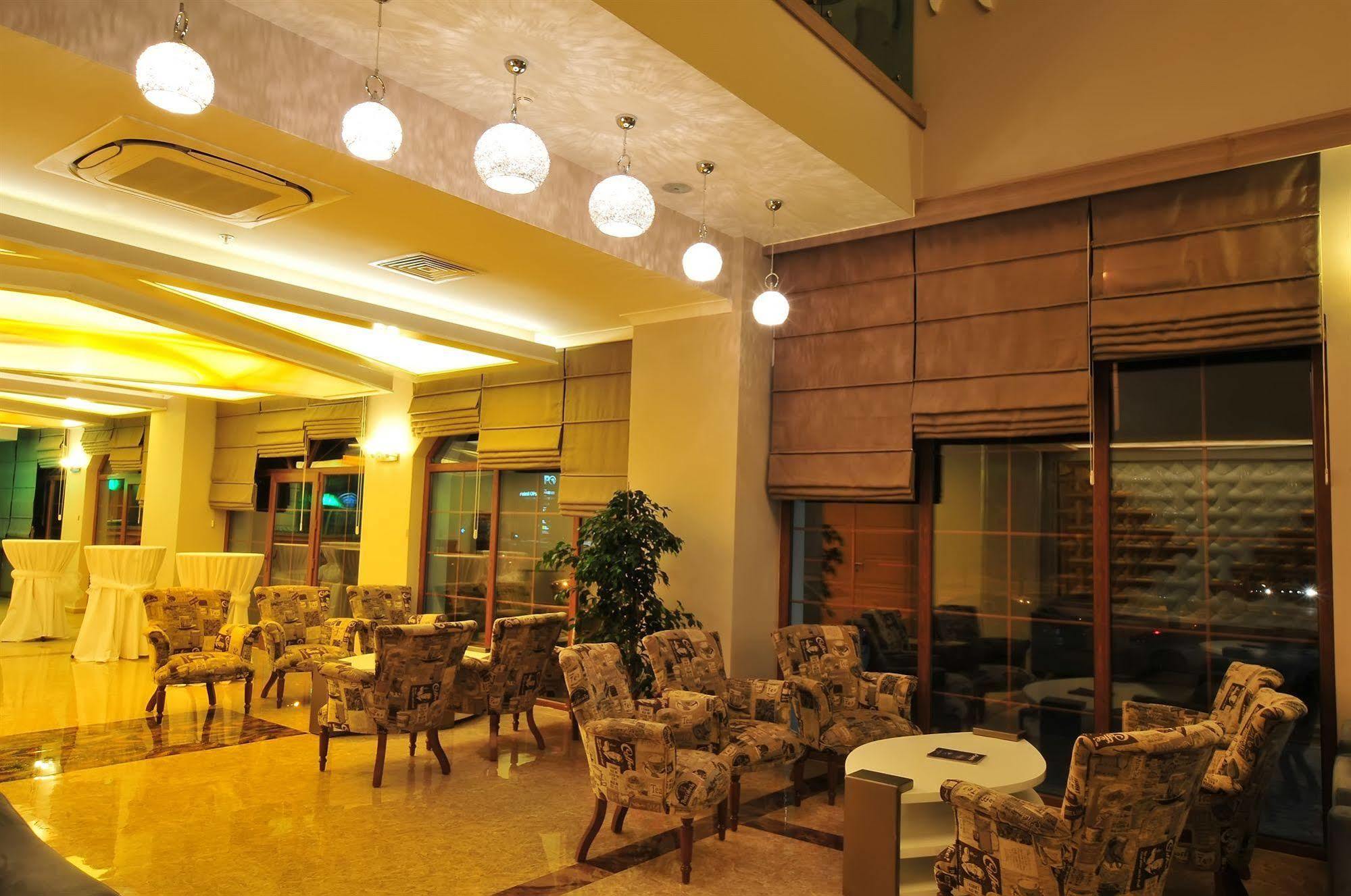 Hotel Ramada 4*