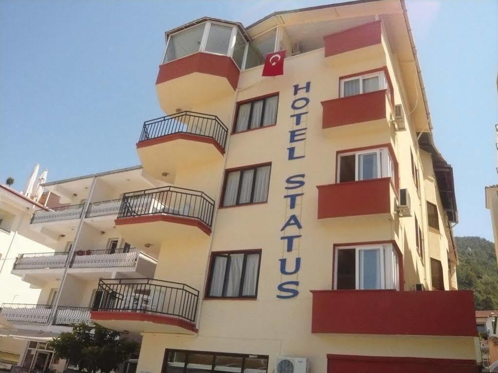 Status Hotel 2*