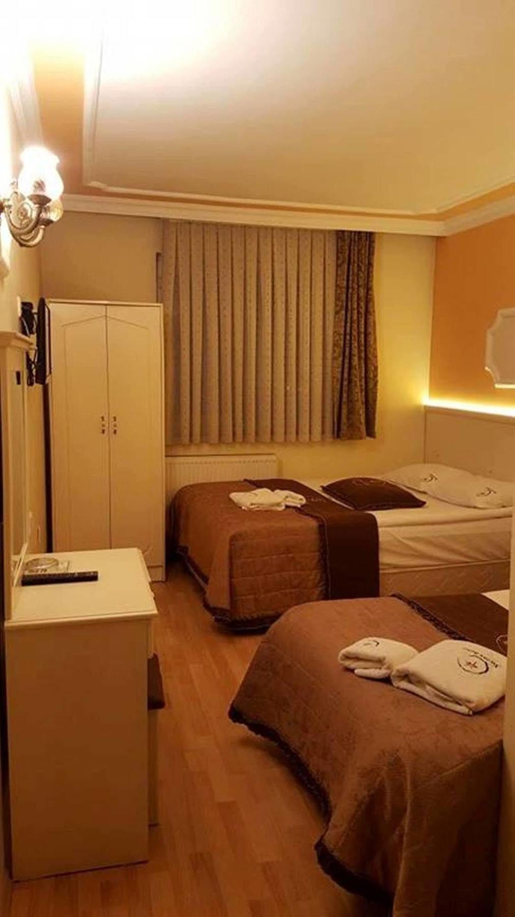 Nazar Hotel 3*