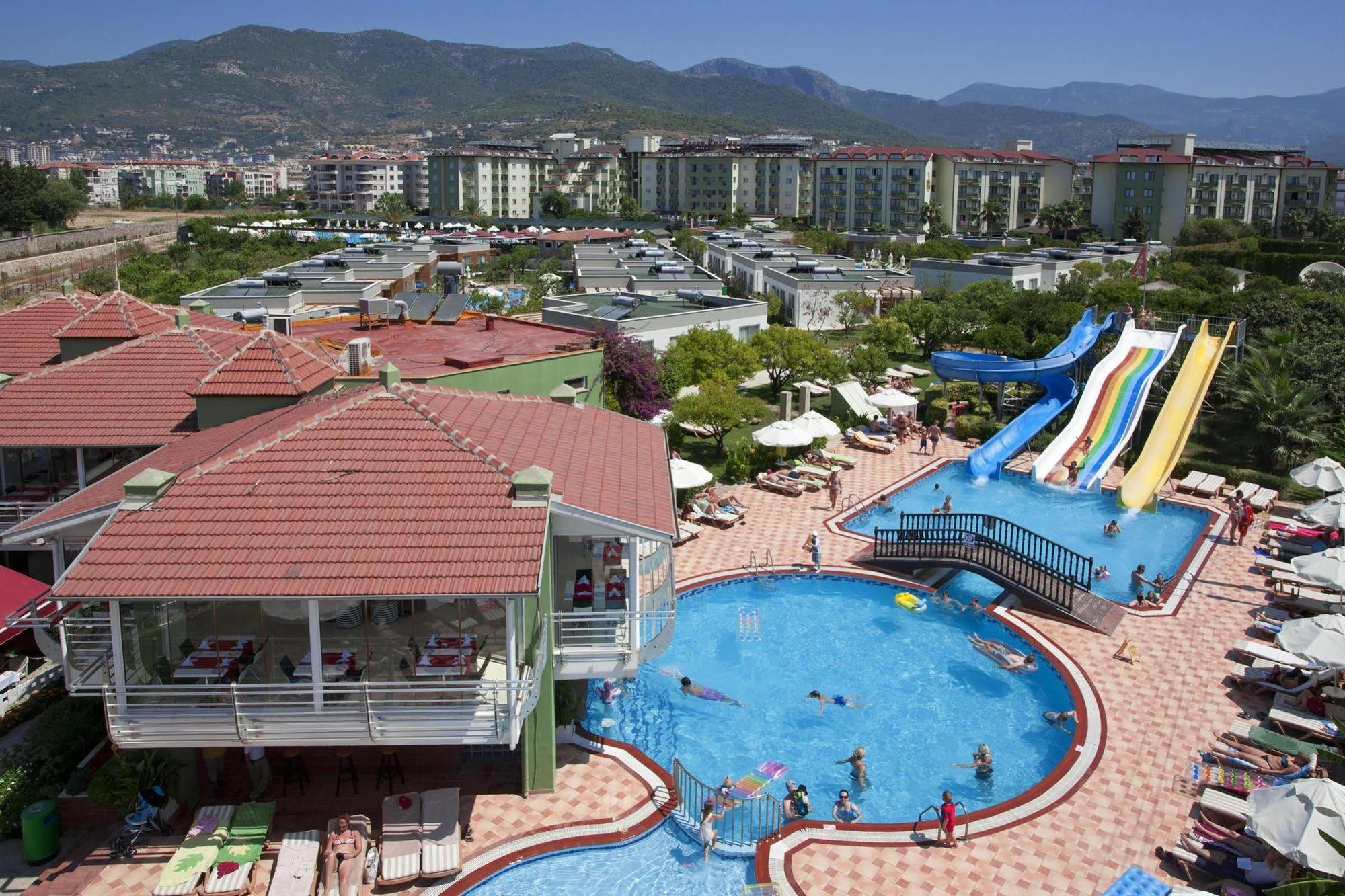 Garden & Hotel 5*