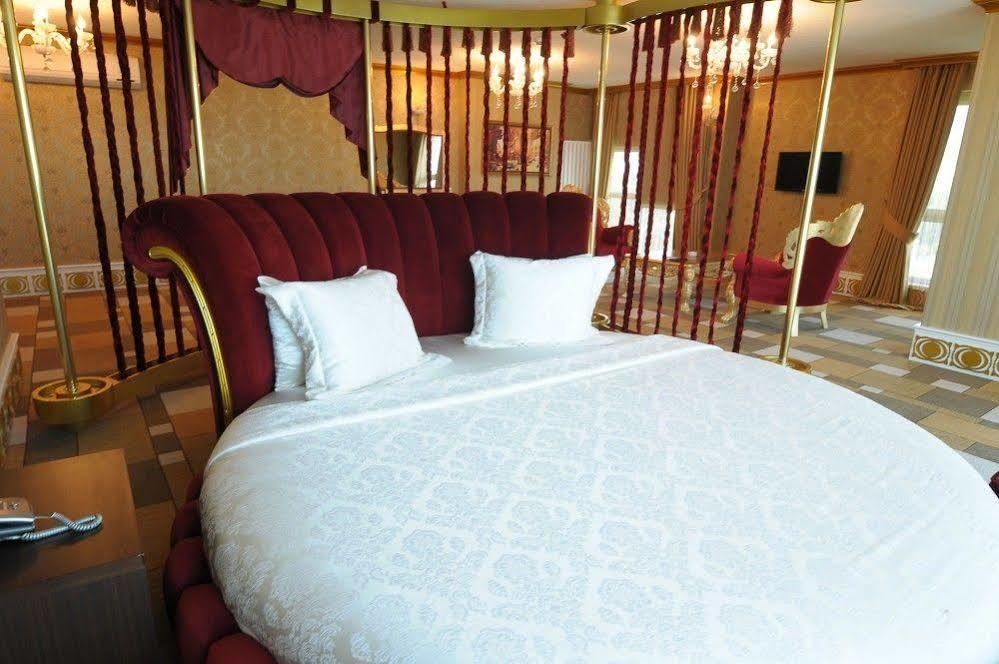 Hotel Grand Amisos 4*