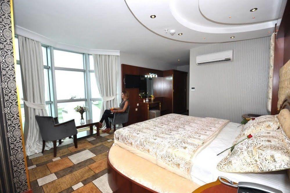 Hotel Grand Amisos