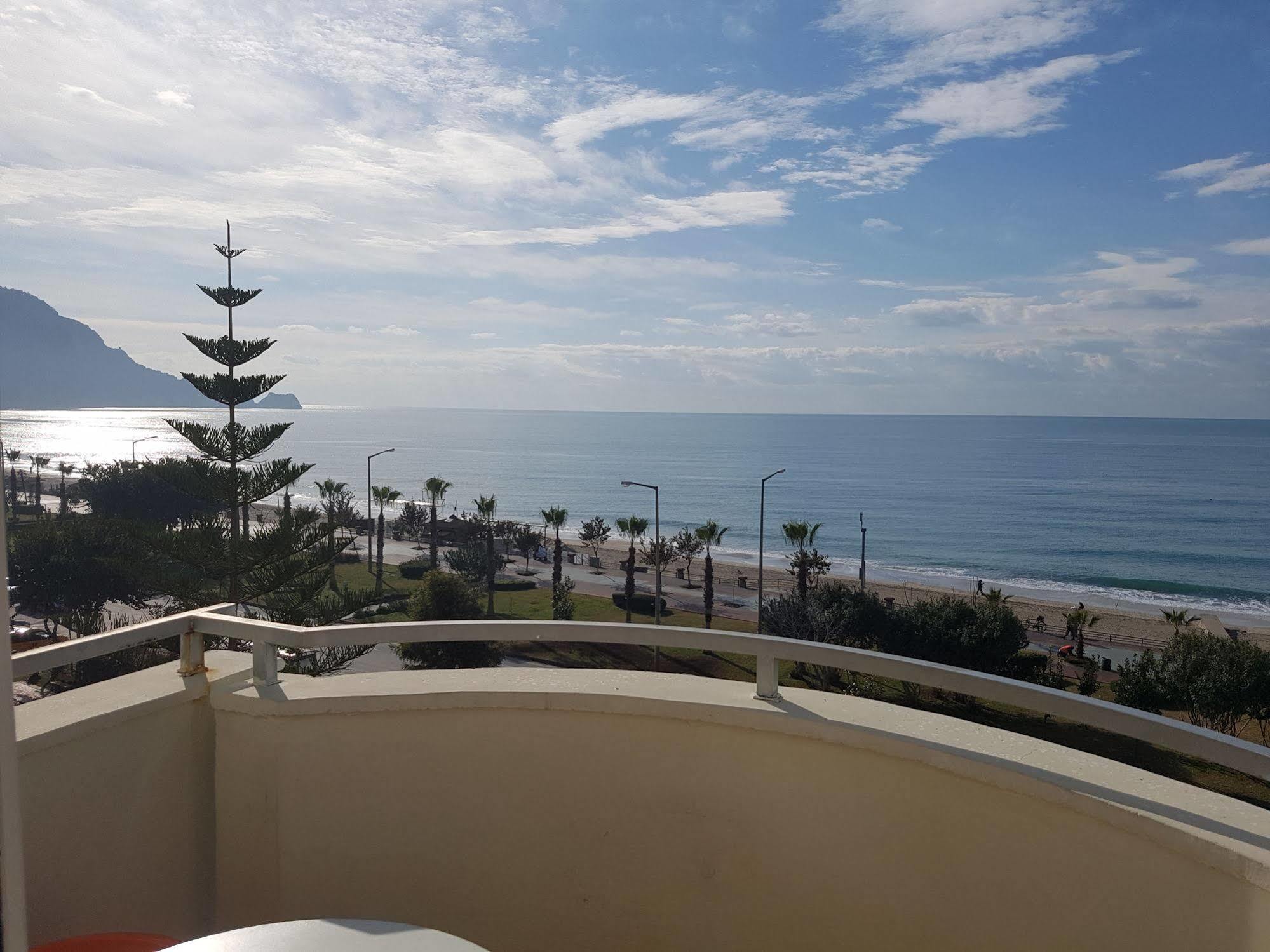 Belle Ocean Apart Otel 3* Alanya