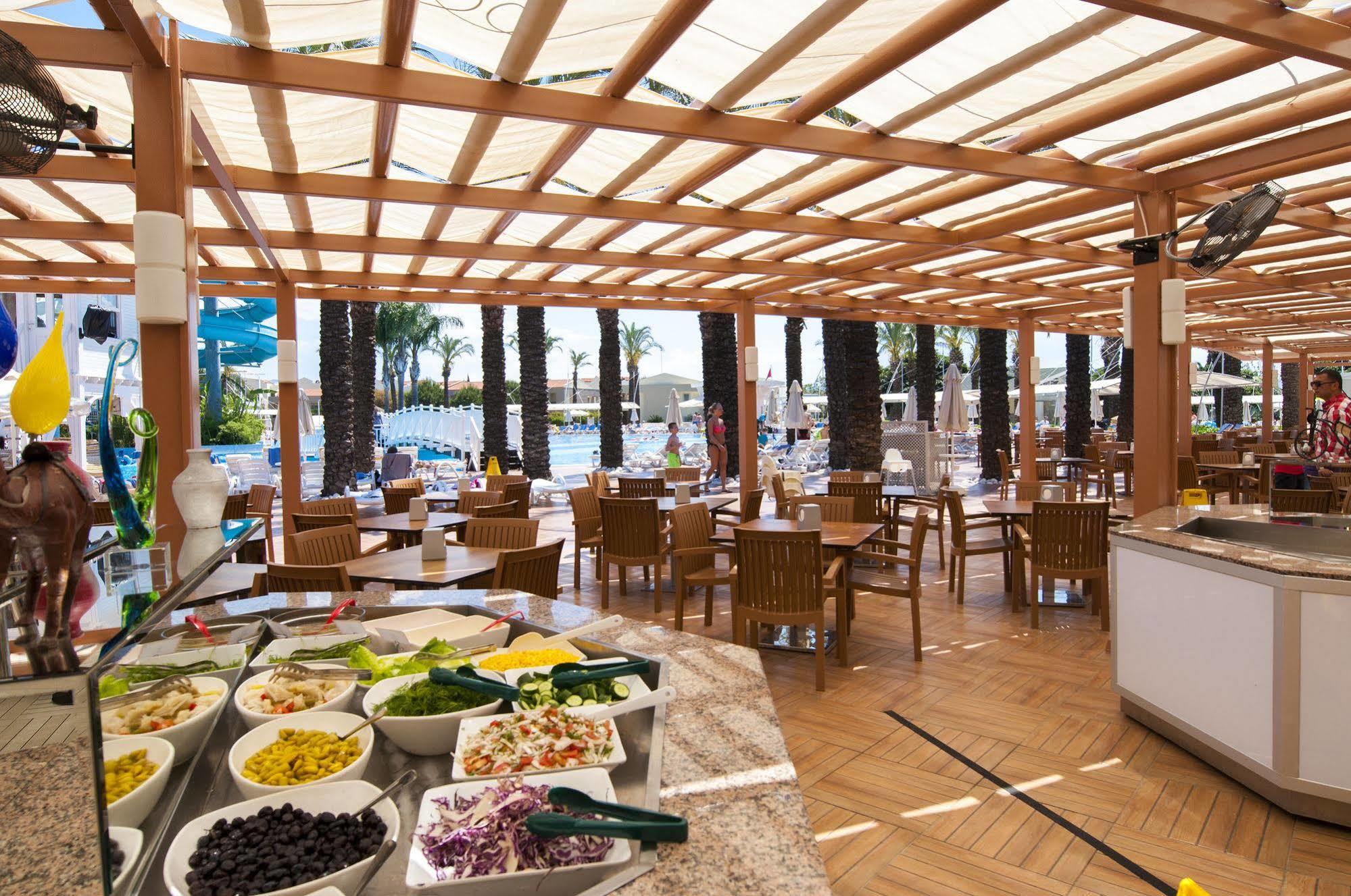 Suntopia Tropical Hotel
