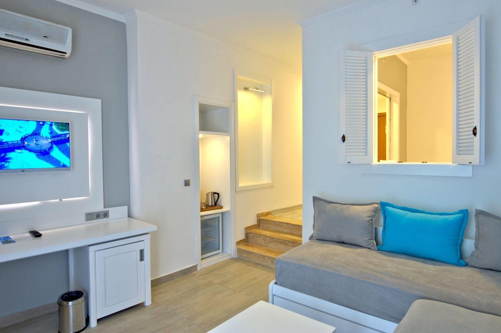 Hotel Suntopia Tropical 4*