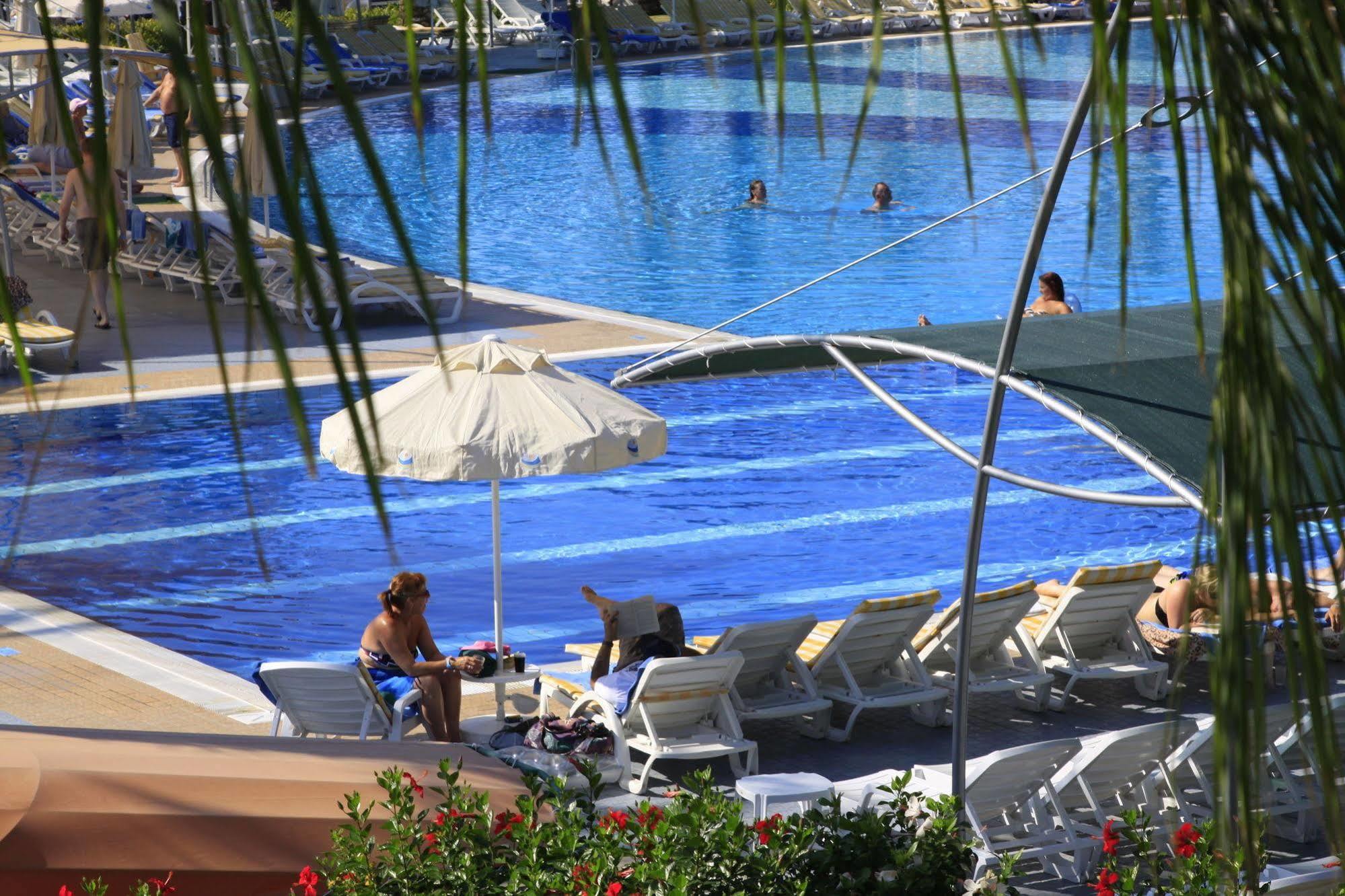Hotel Suntopia Tropical Sarigerme