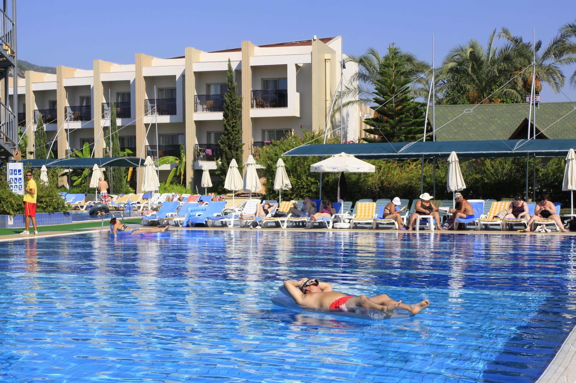 Suntopia Tropical Sarigerme