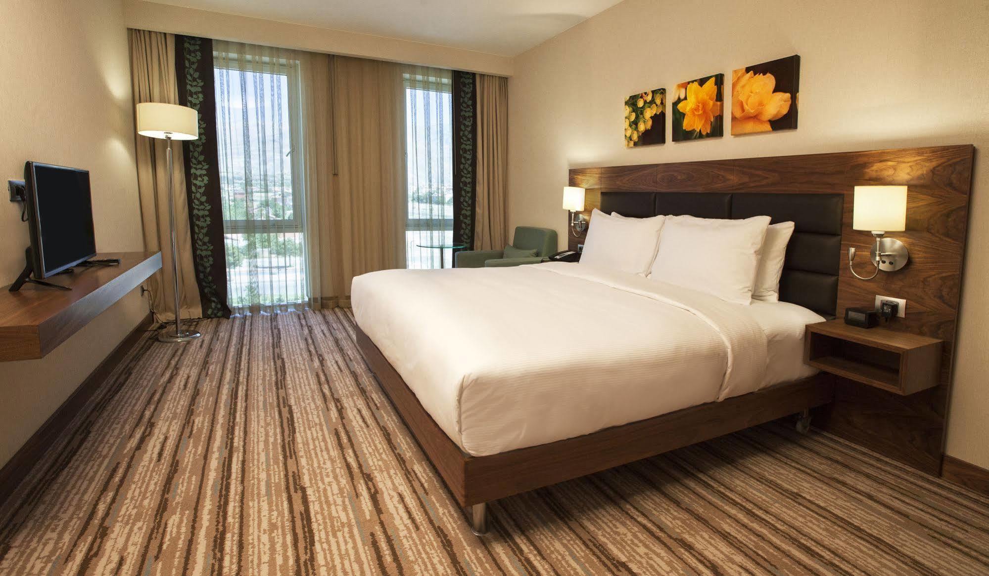 Hilton Garden