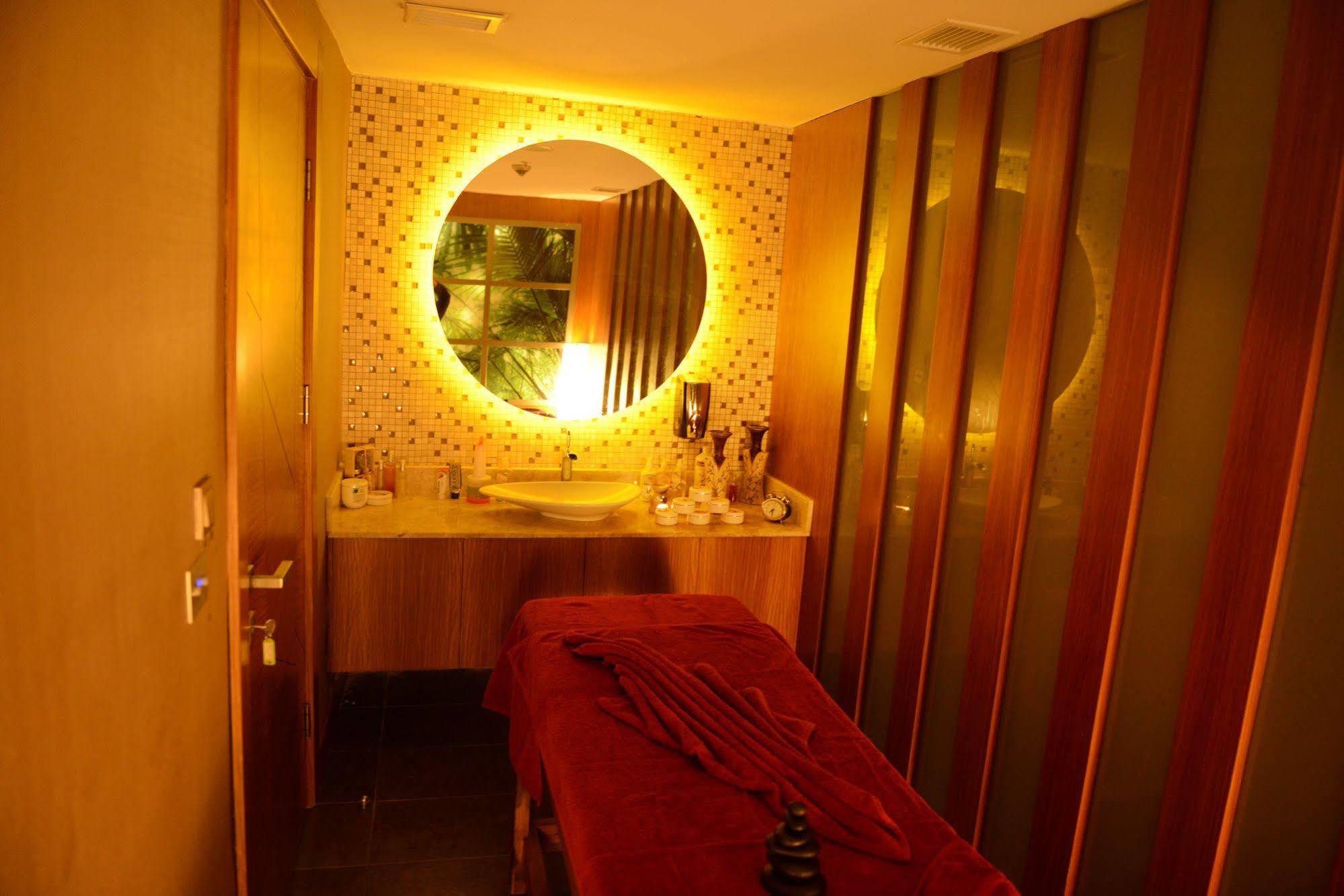 By Ihg Hotel 4*
