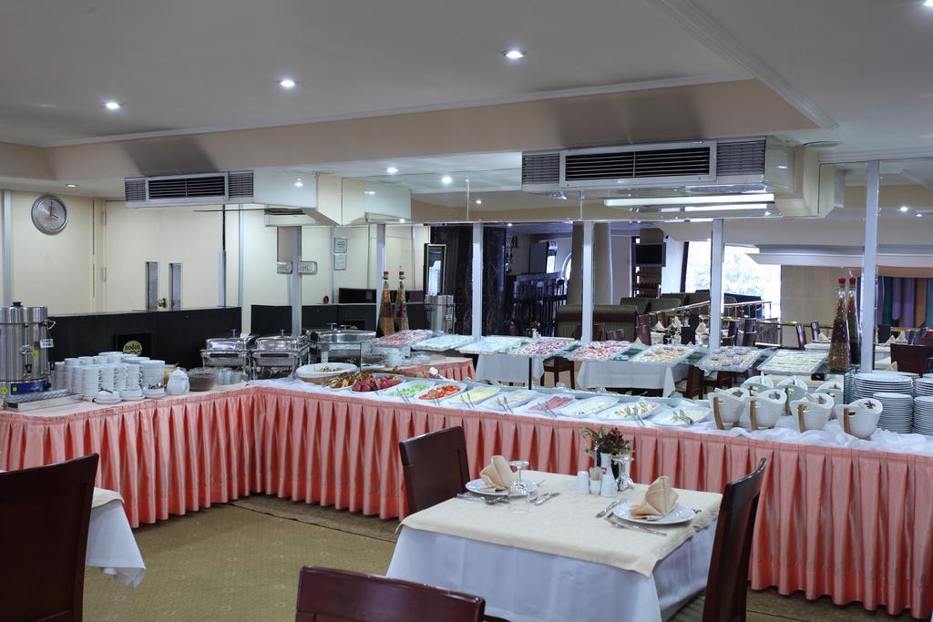 Almer Hotel 3*