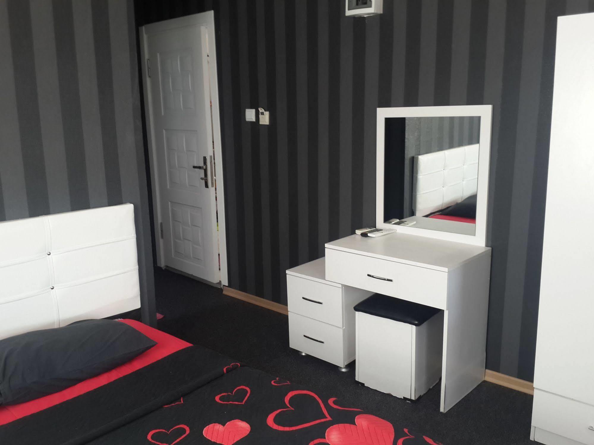 Bodroom 2*