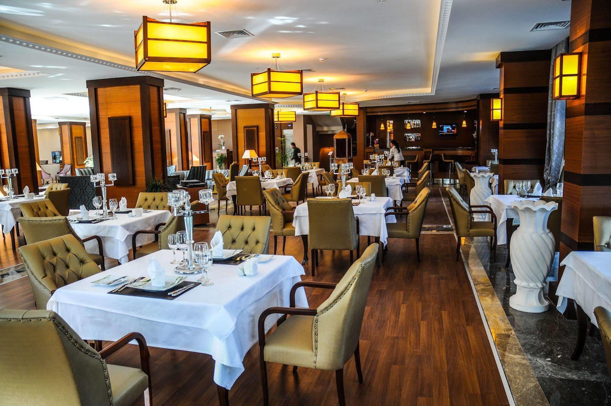Hotel Paradise Island Darica (Marmara)