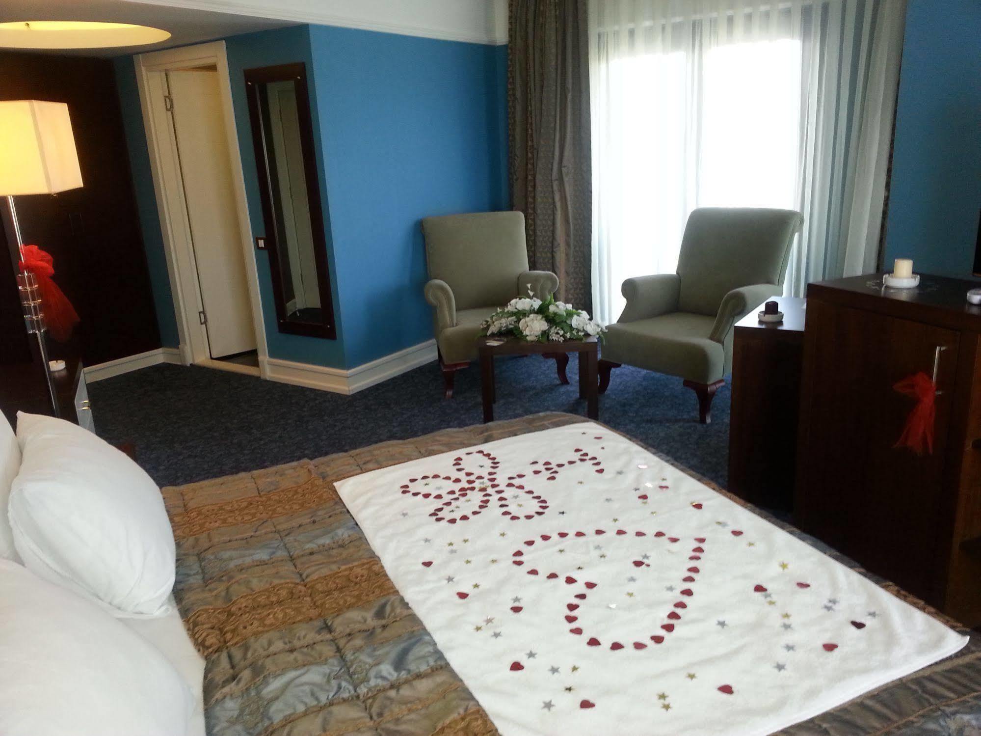 Hotel Paradise Island