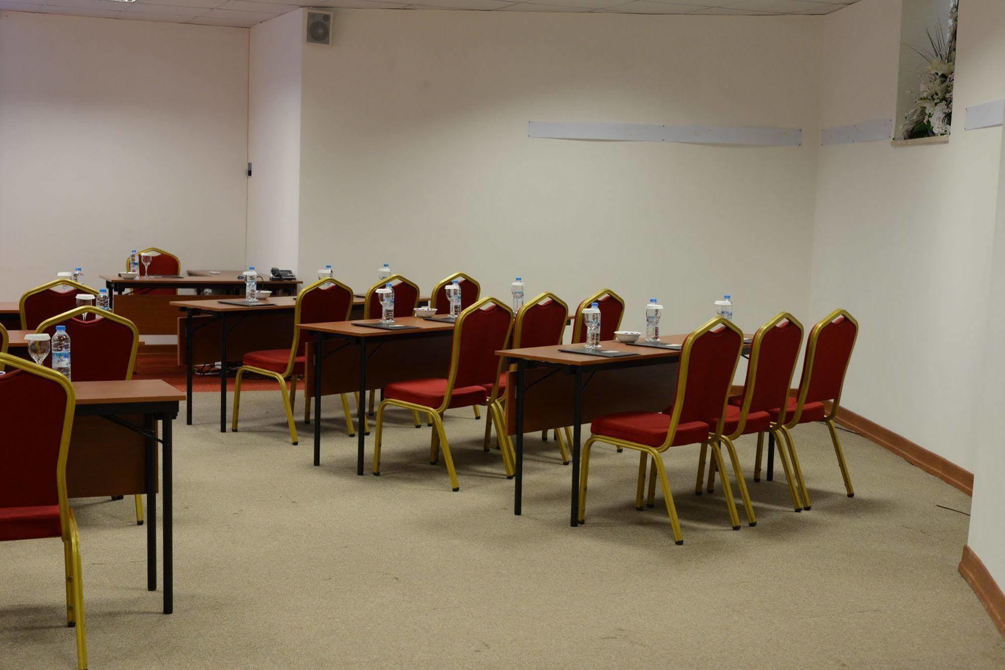 Paradise Island Hotel Darica (Marmara)