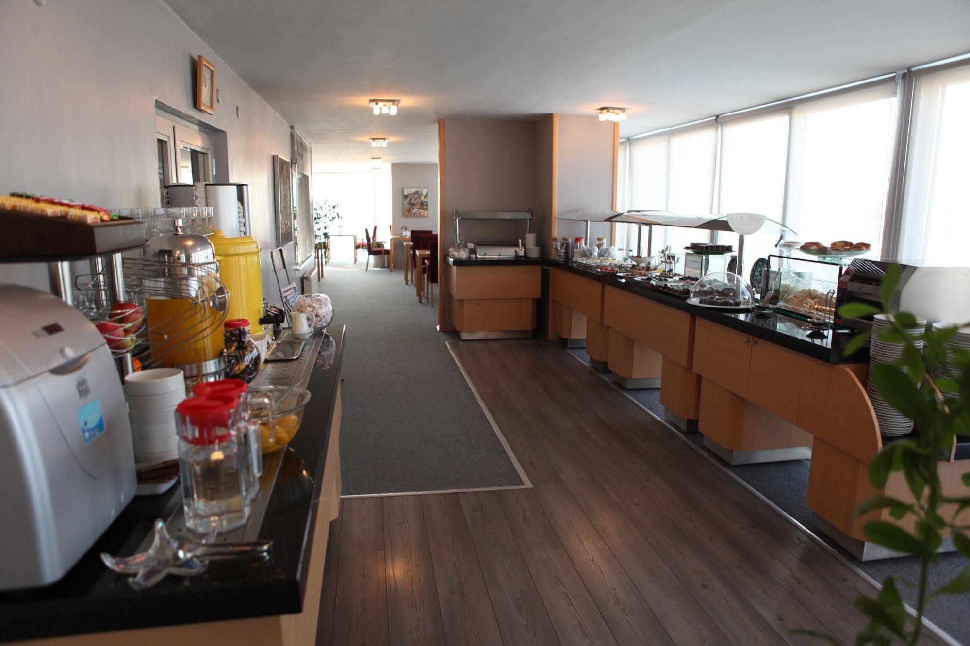 Gurgenci Hotel 3*