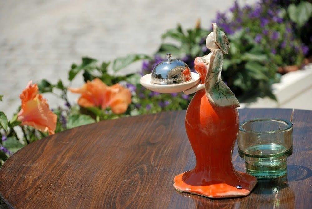 Peri Art Alacati