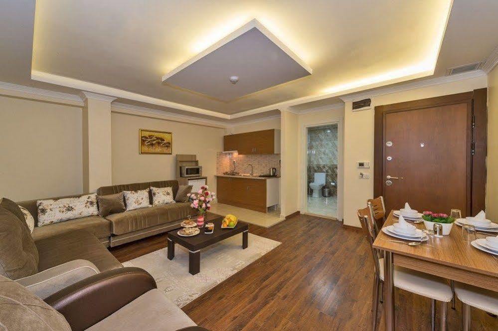 Aparthotel Le Premier House 2*