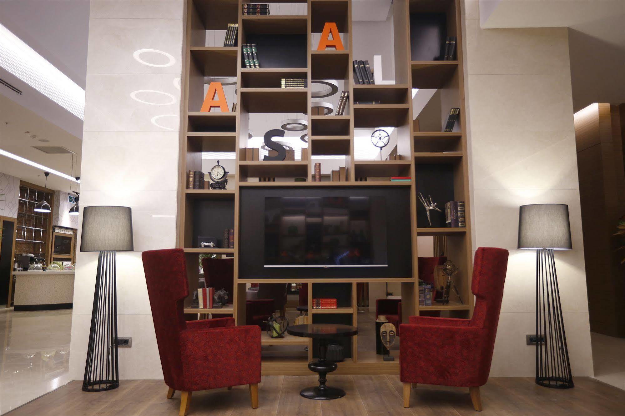 - Cukurambar By Ihg 5* Ankara