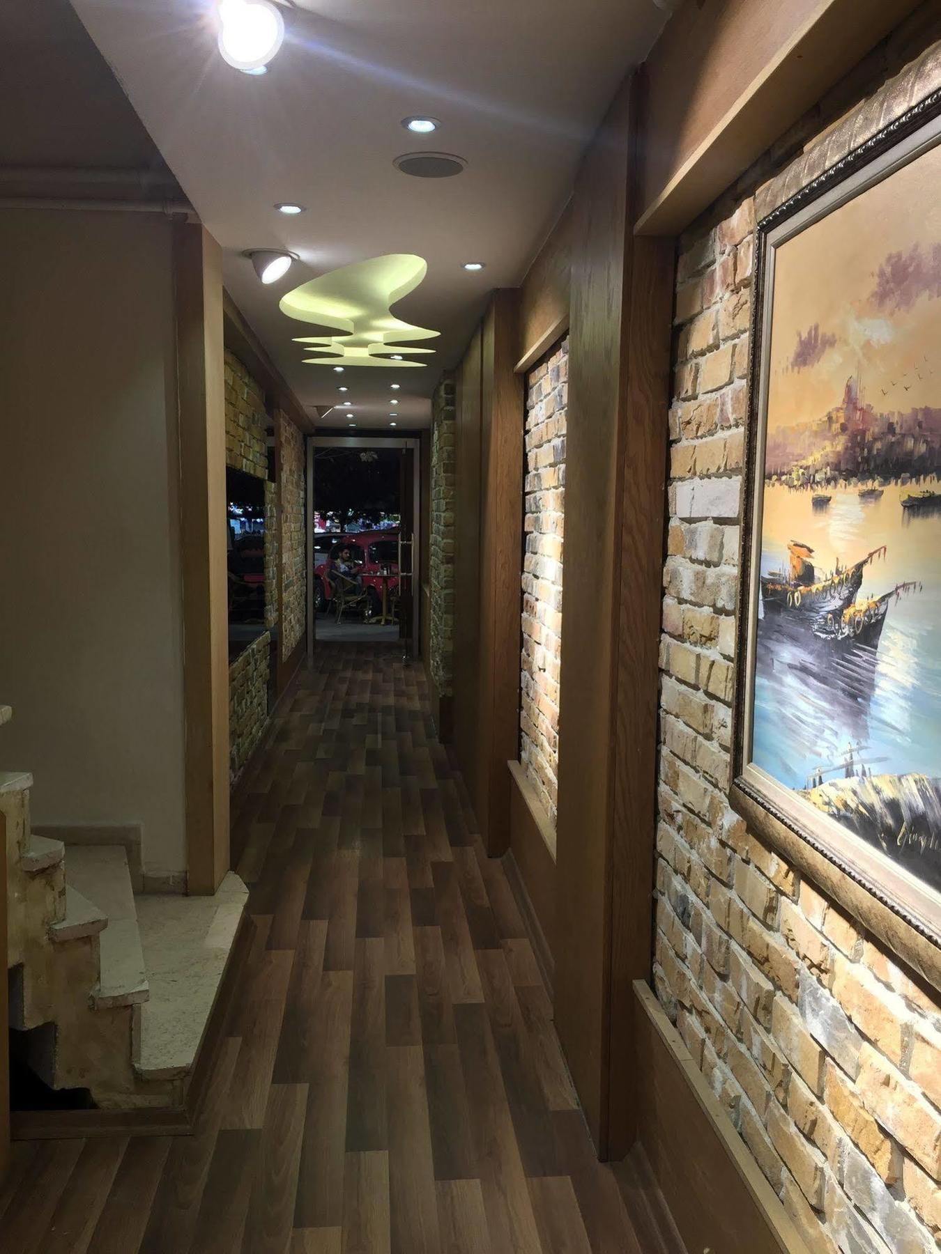 No 139 Aparthotel 3*