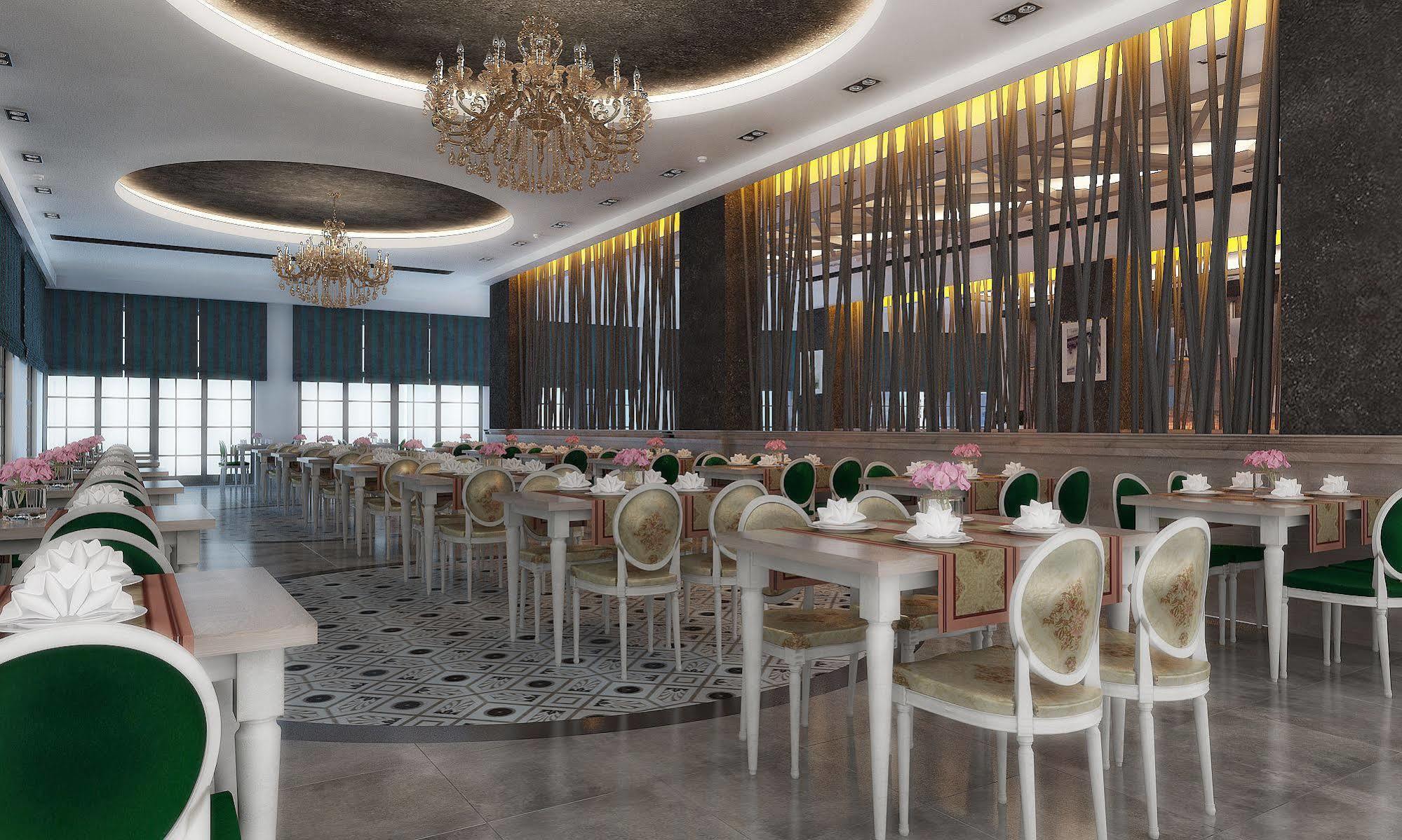 Dream World Hill Hotel