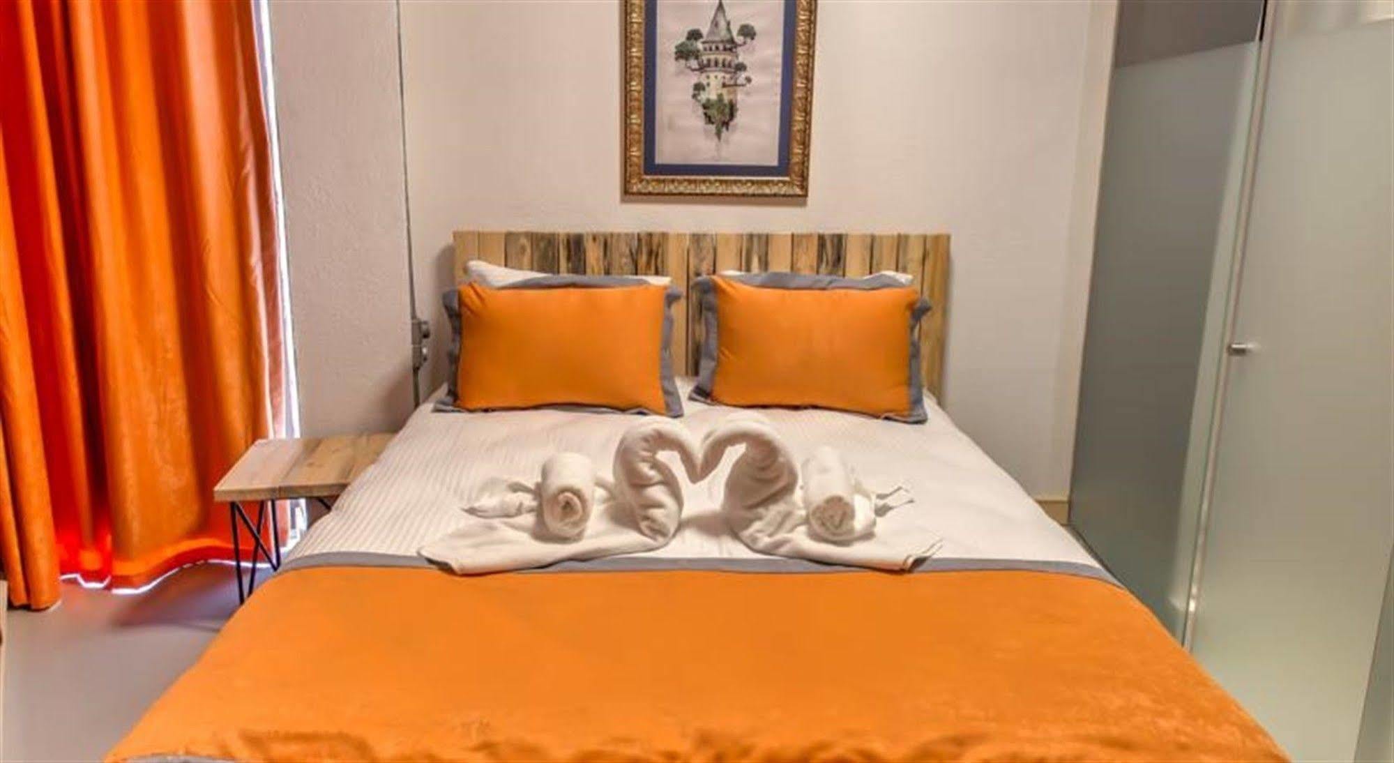 Vavien Hotel 4*