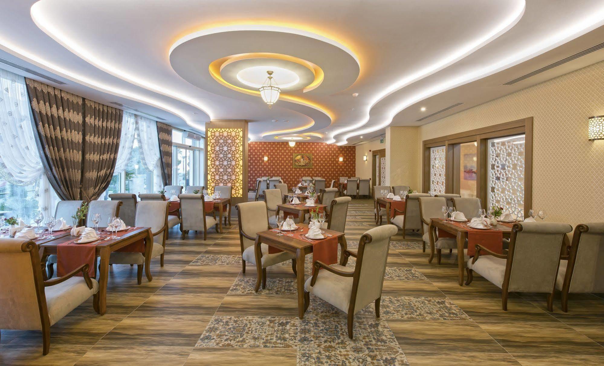 Hotel Asia Beach Resort & Spa Hotel