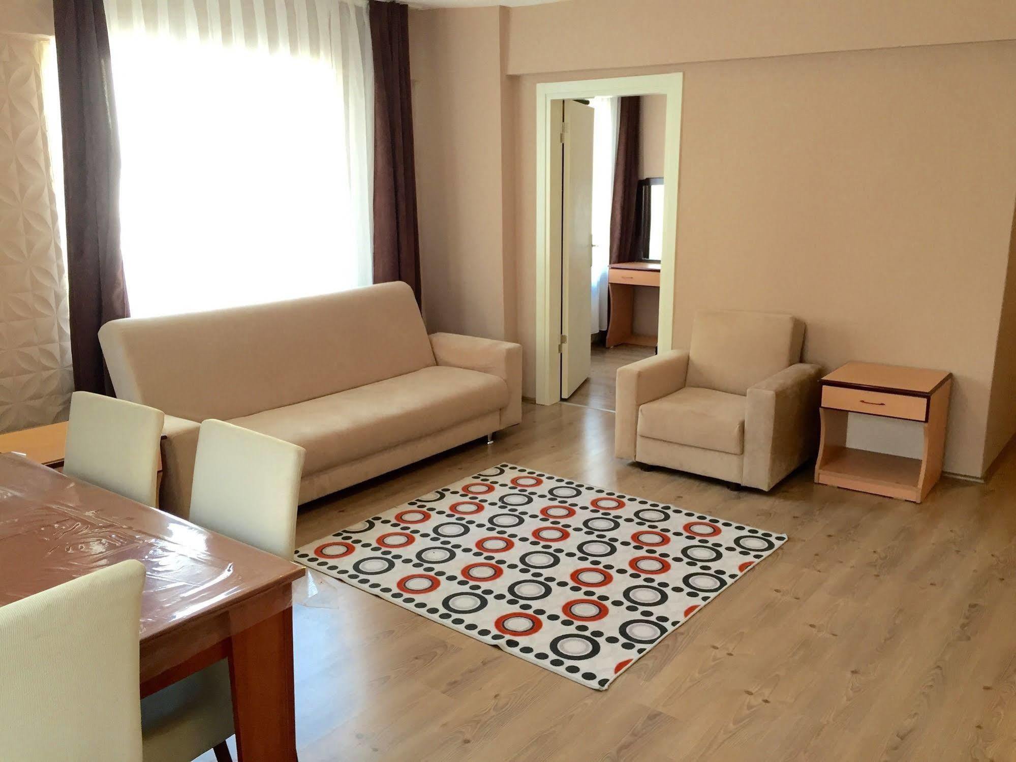Apartment Elit And