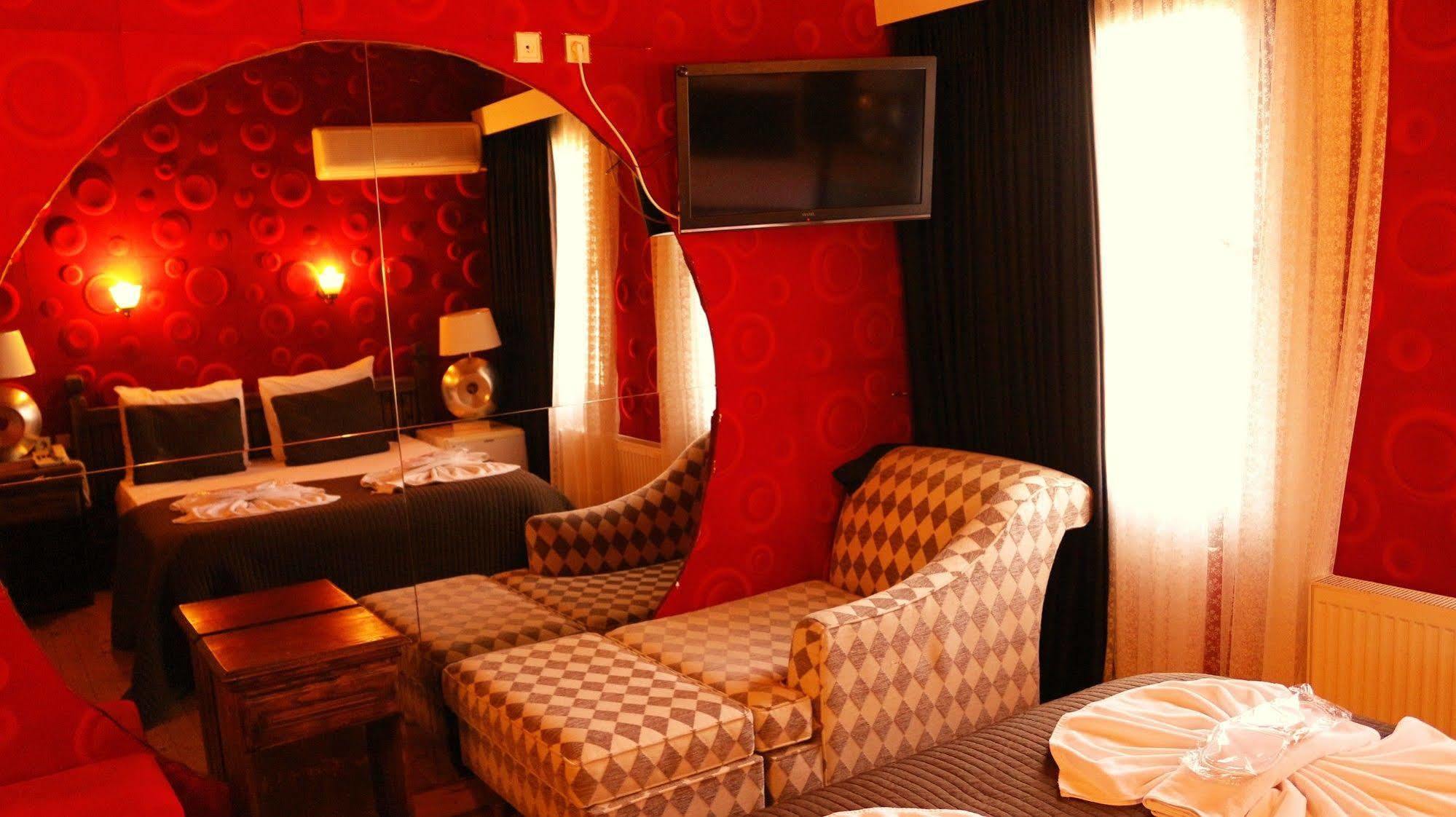 Club Grand Becassier Hotel 4*