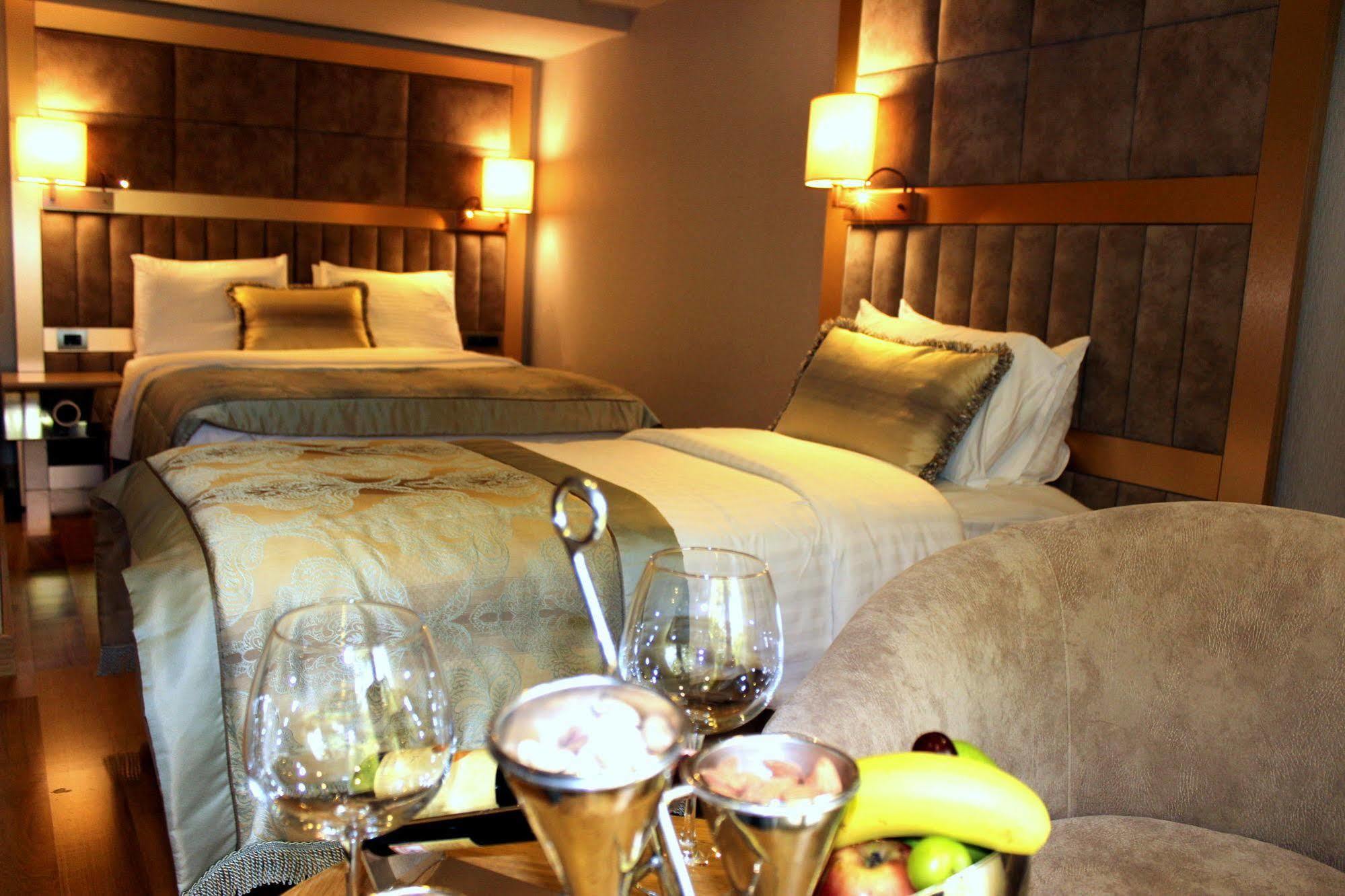 Hotel Lale 3*