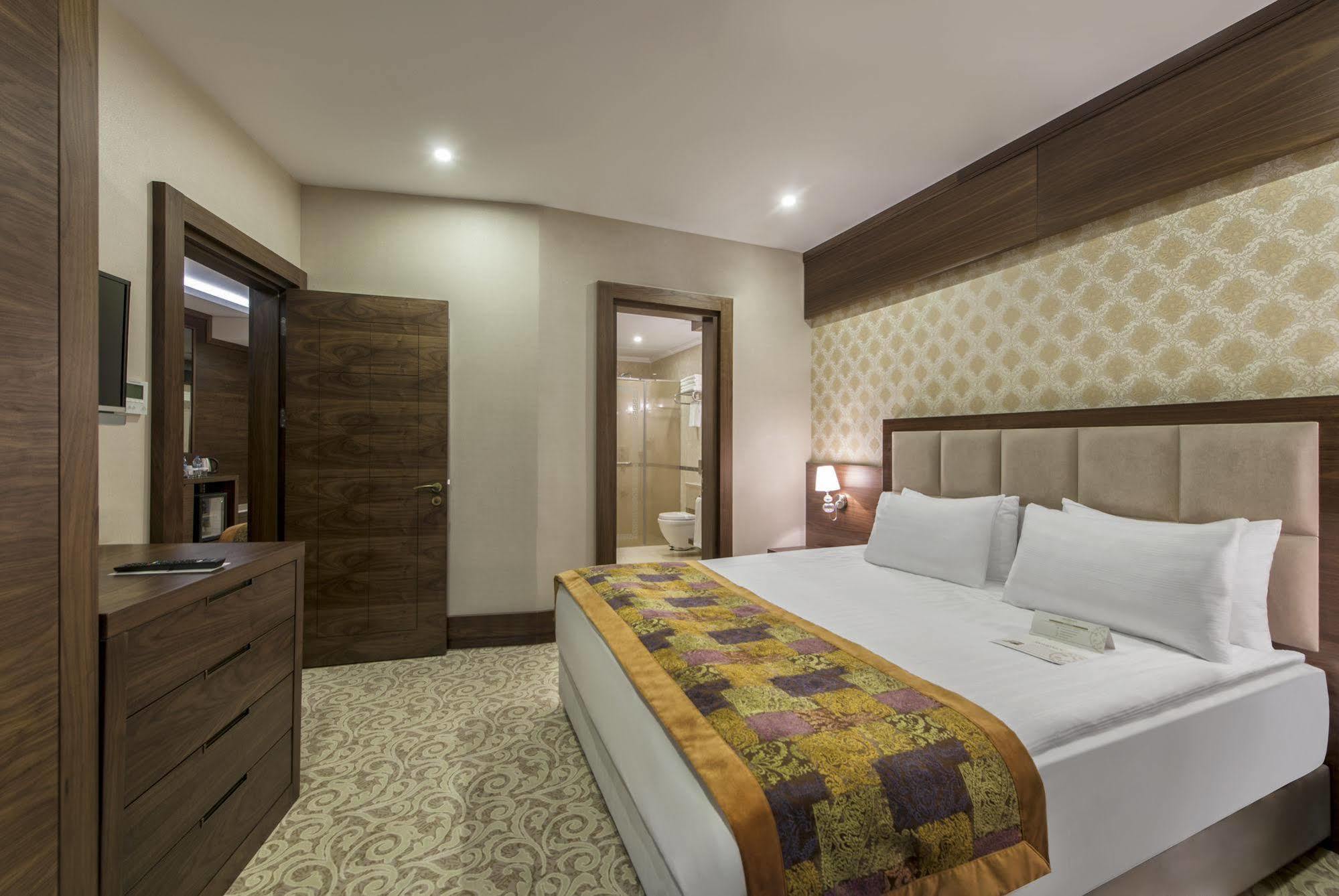 Akrones Thermal Convention Hotel