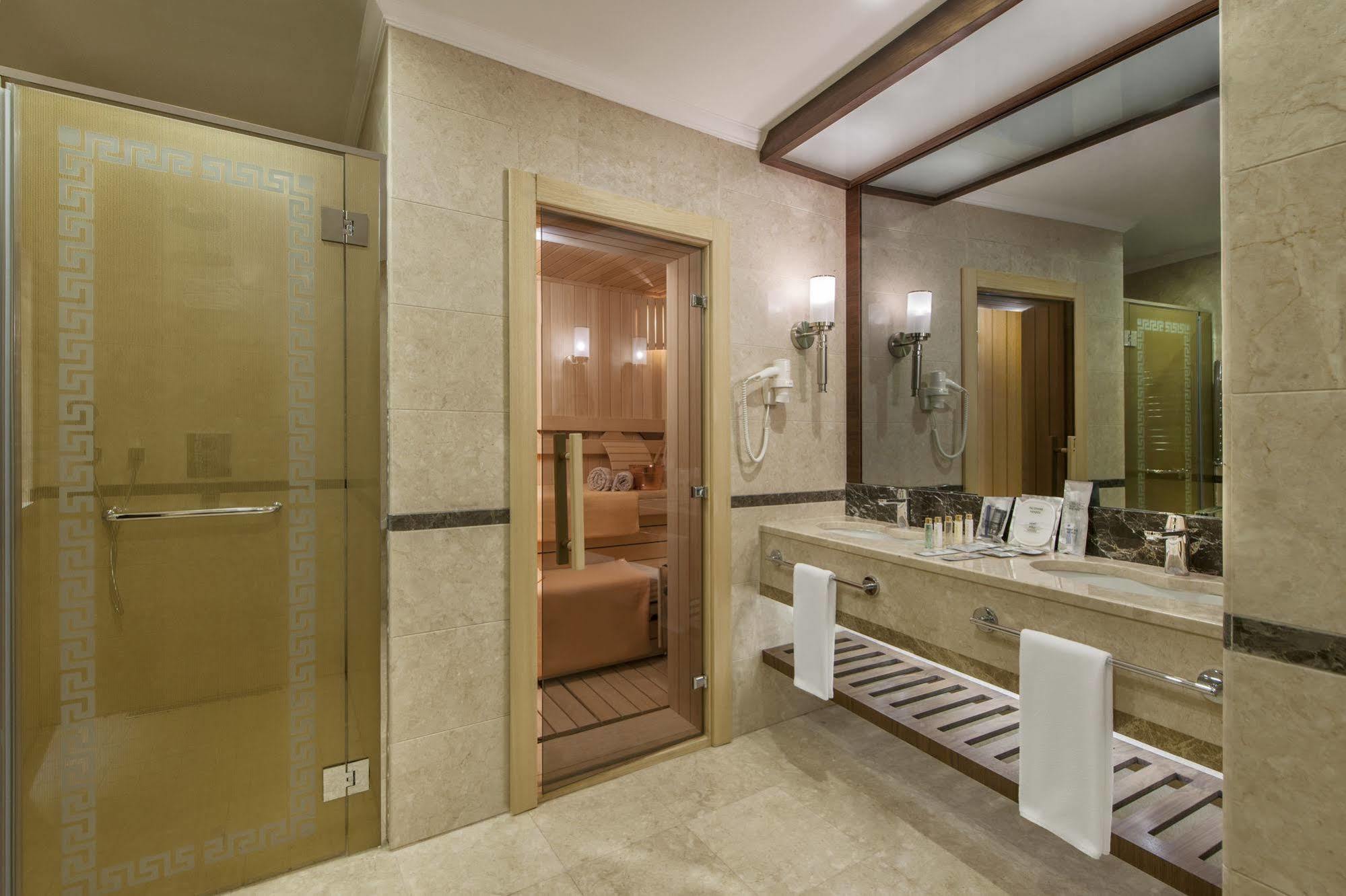 Akrones Thermal Convention 5*