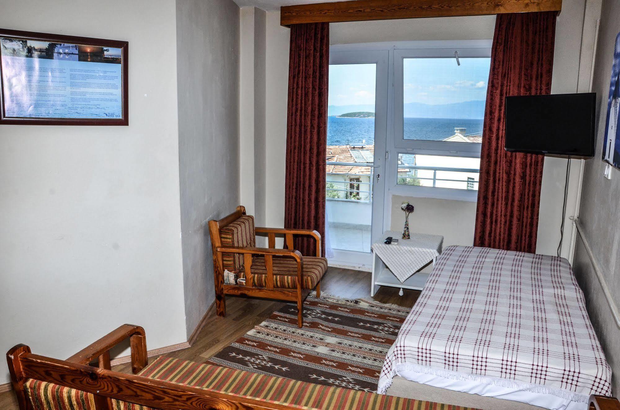 Ege & Guest house *